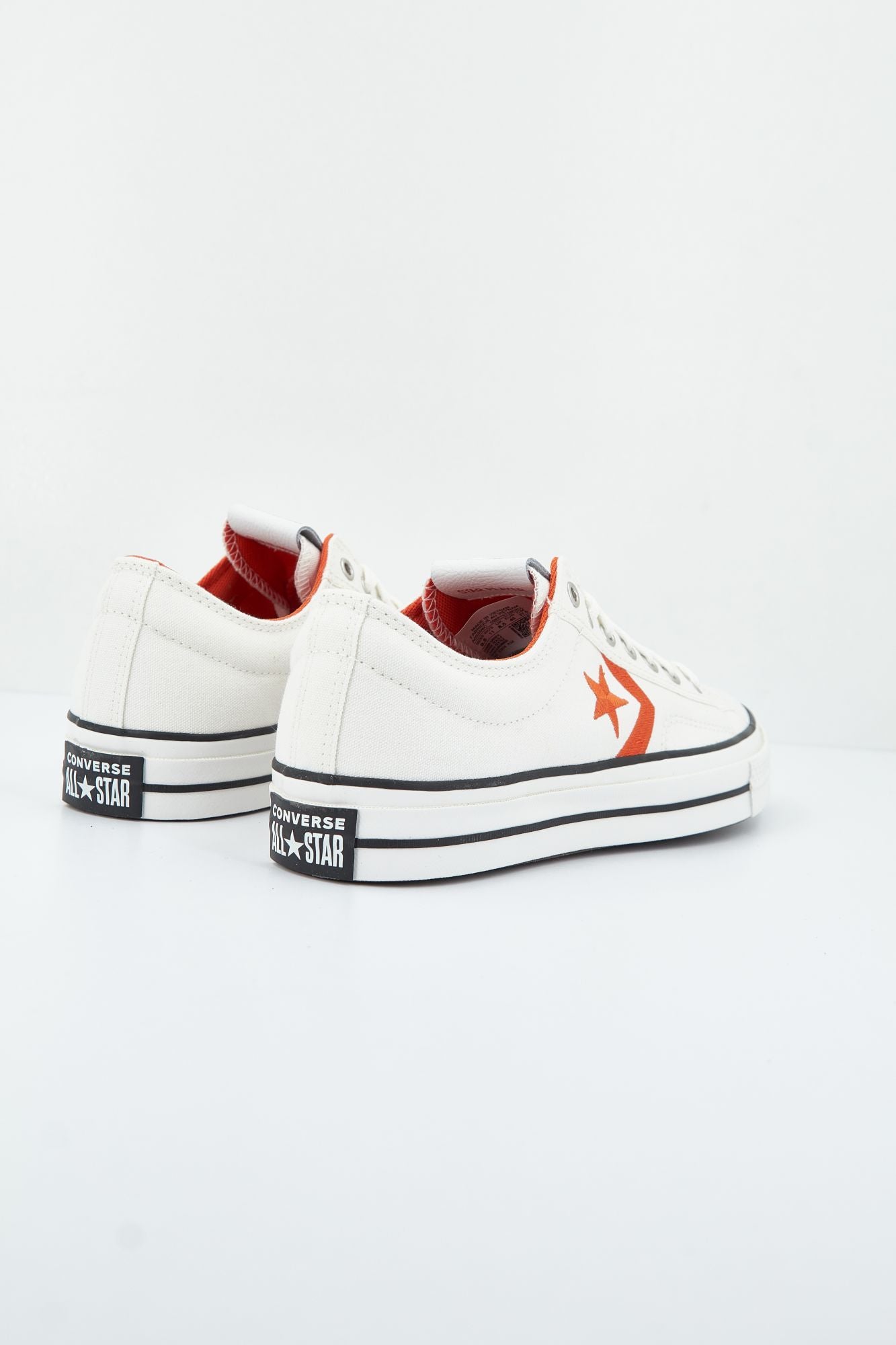 CONVERSE TAR PLAYER 76 OX en color BLANCO (2)