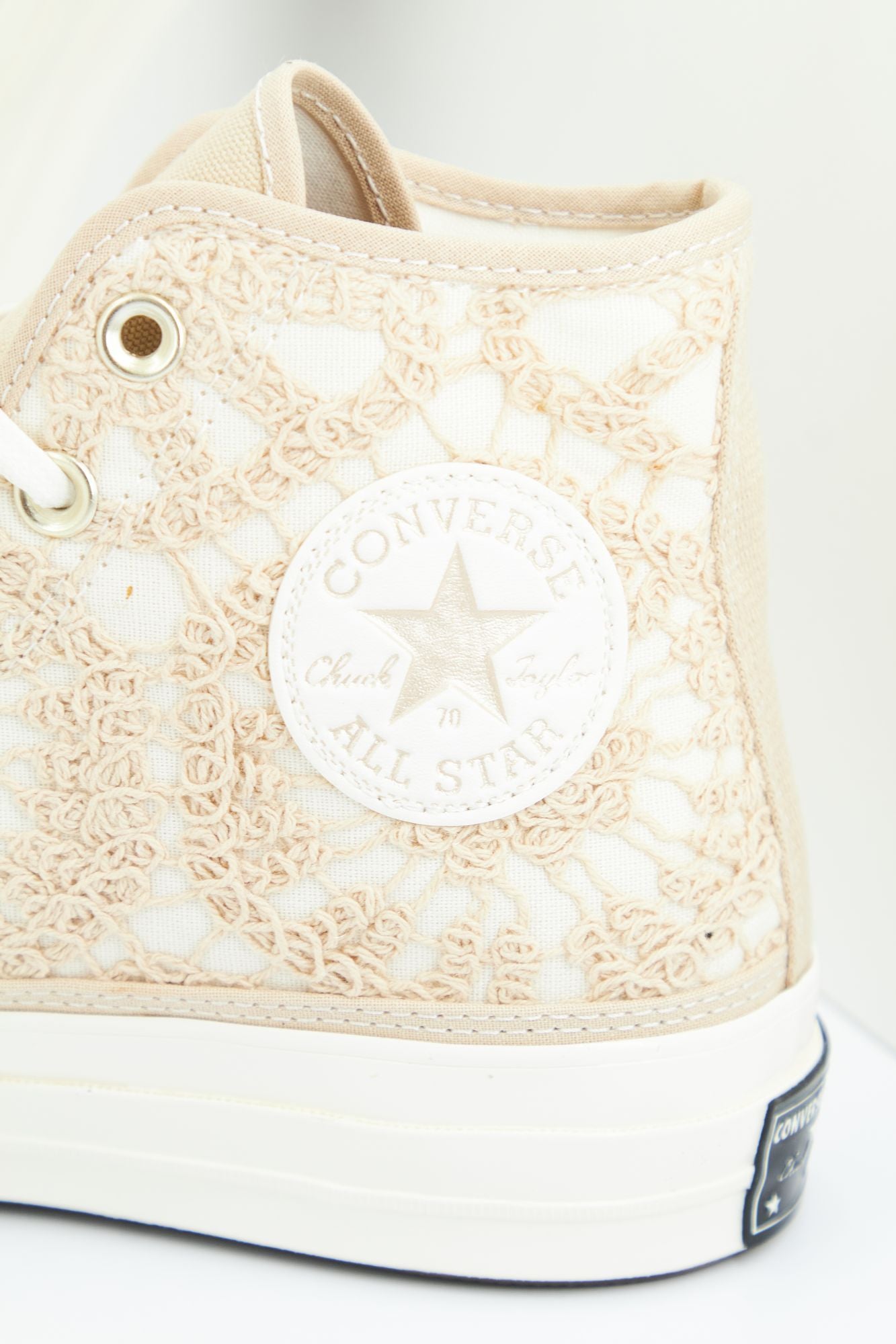 CONVERSE CHUCK 70 HI OAT en color MARRON CLARO (4)