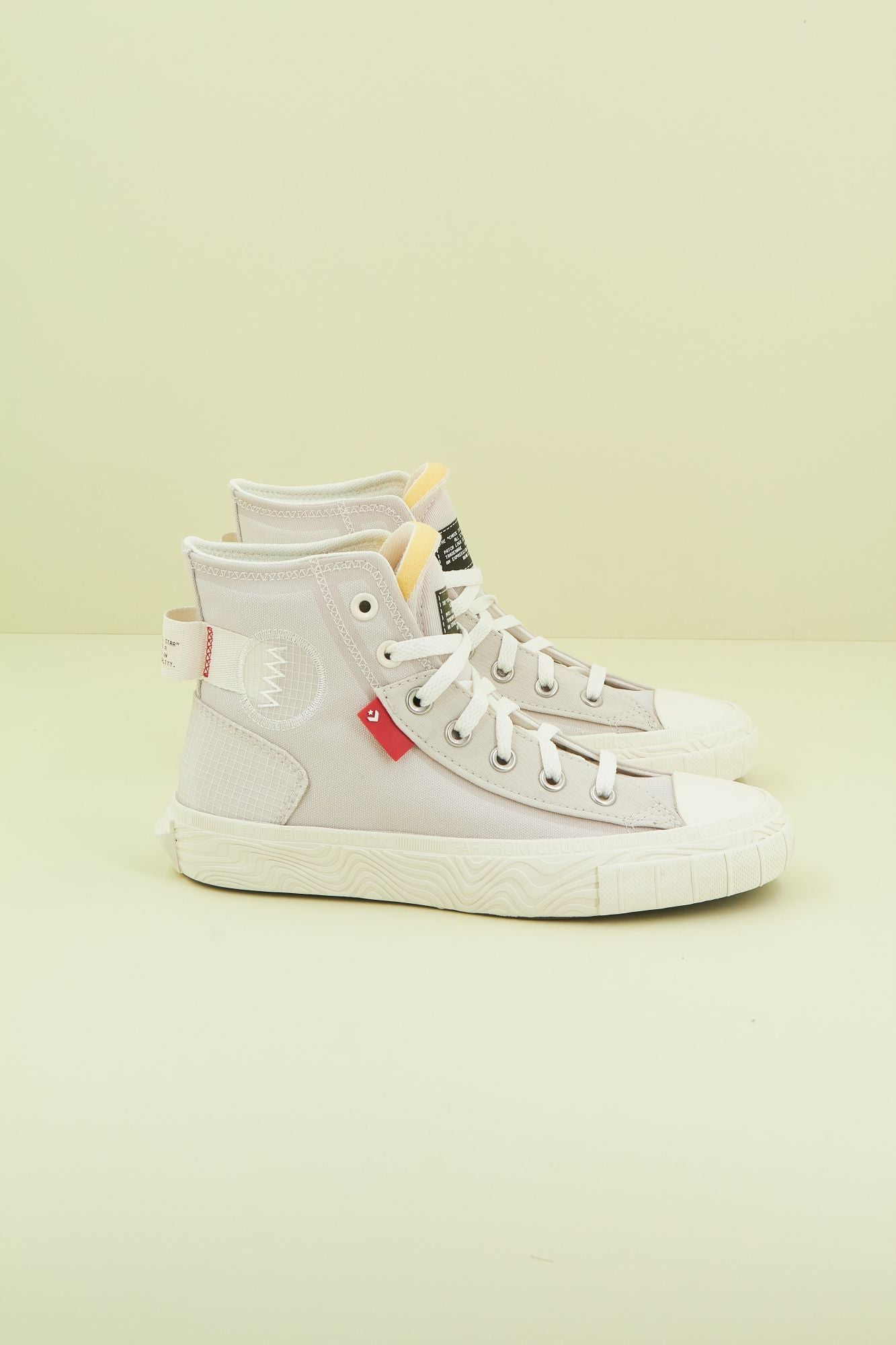 CONVERSE CHUCK TAYLOR ALL STAR en color GRIS (3)