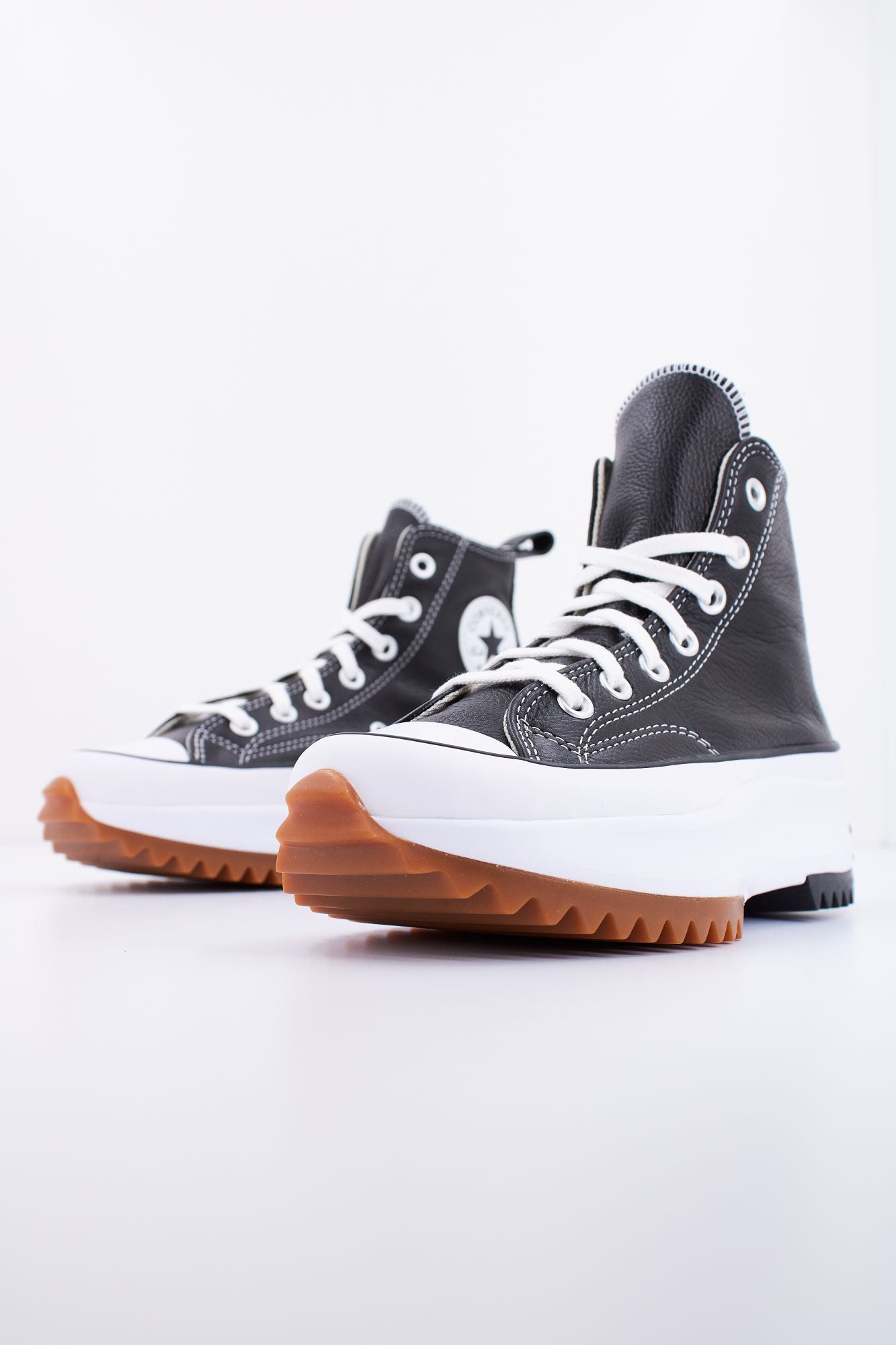 CONVERSE CHUCK TAYLOR ALL STAR RUN STAR HIKE HI en color NEGRO (2)