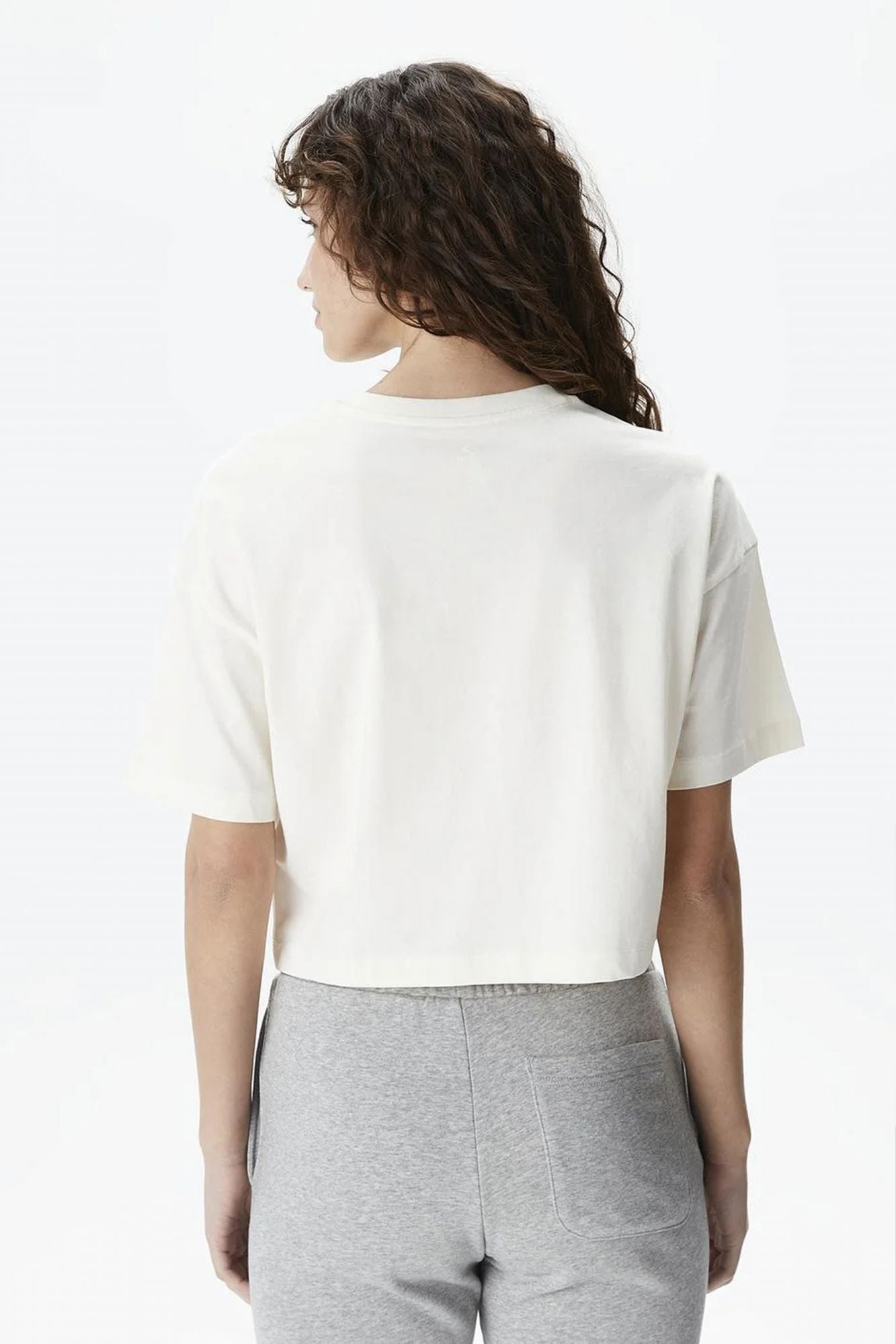 CONVERSE CHUCK TAYLOR EMBRO BOXY T en color BLANCO (2)