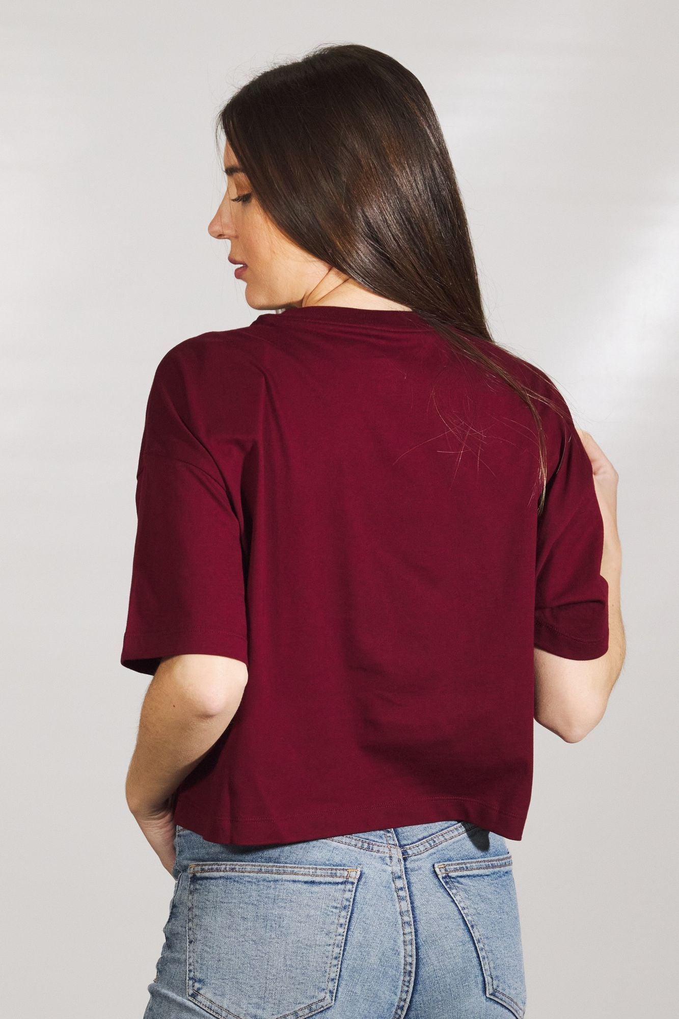 CONVERSE  BOXY TEE en color BURDEOS (3)