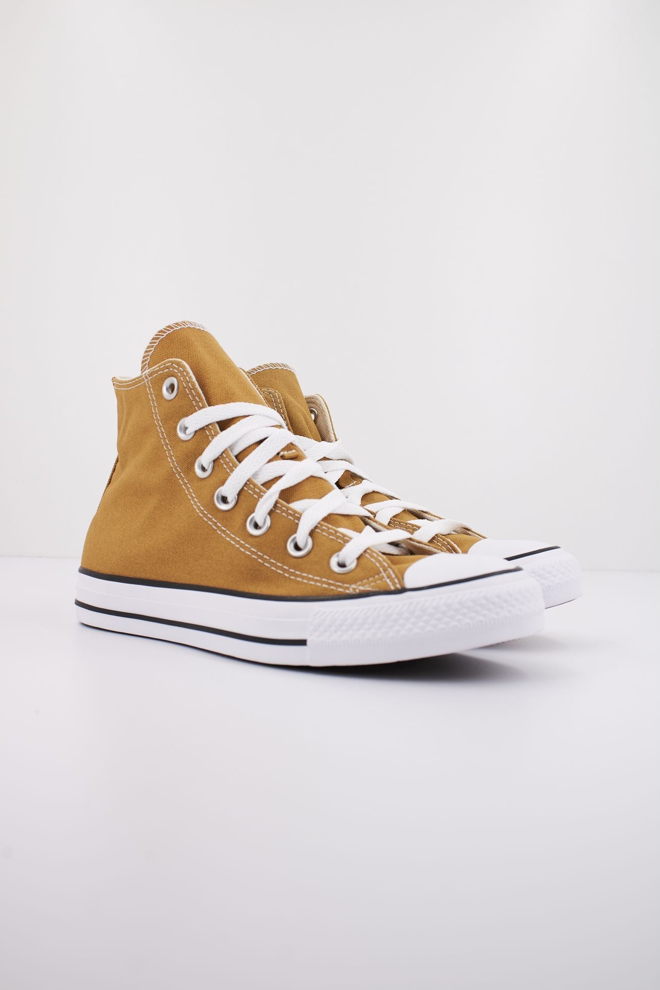 CONVERSE CHUCK TAYLOR ALL STAR HI en color MARRON (2)