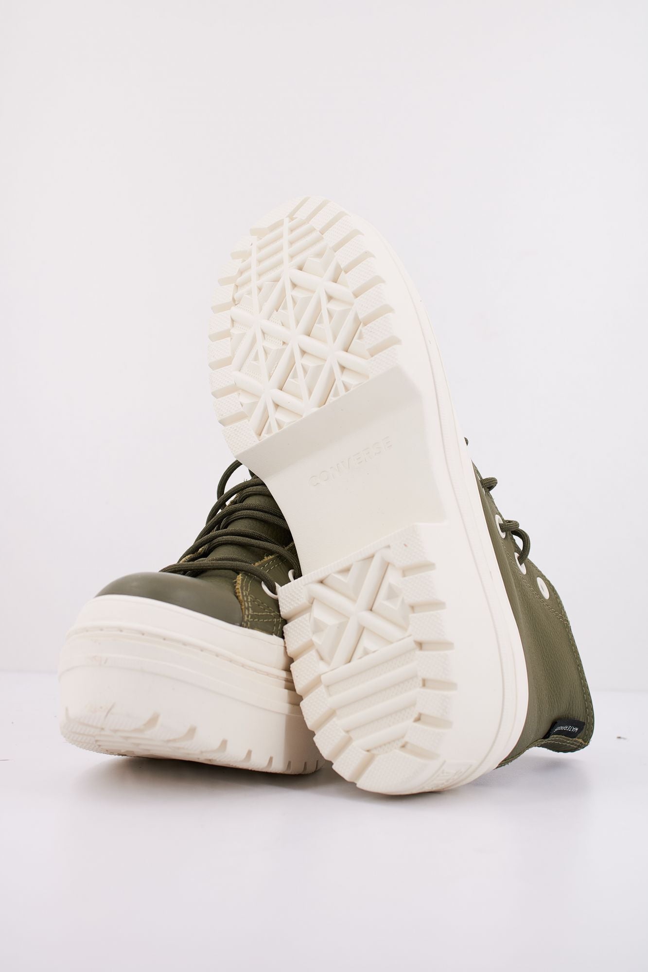 CONVERSE CHUCK TAYLOR ALL STAR LUGGED HEEL PLATFORM WATERPROOF en color VERDE (5)