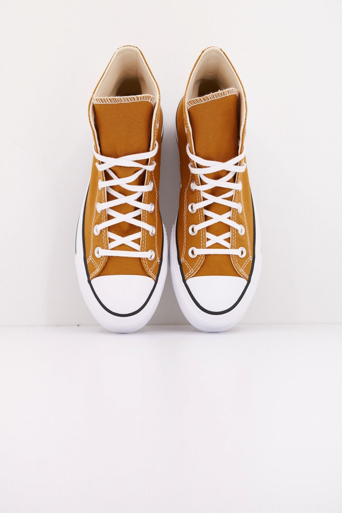 CONVERSE CHUCK TAYLOR ALL STAR LIFT A11537C en color MARRON (3)