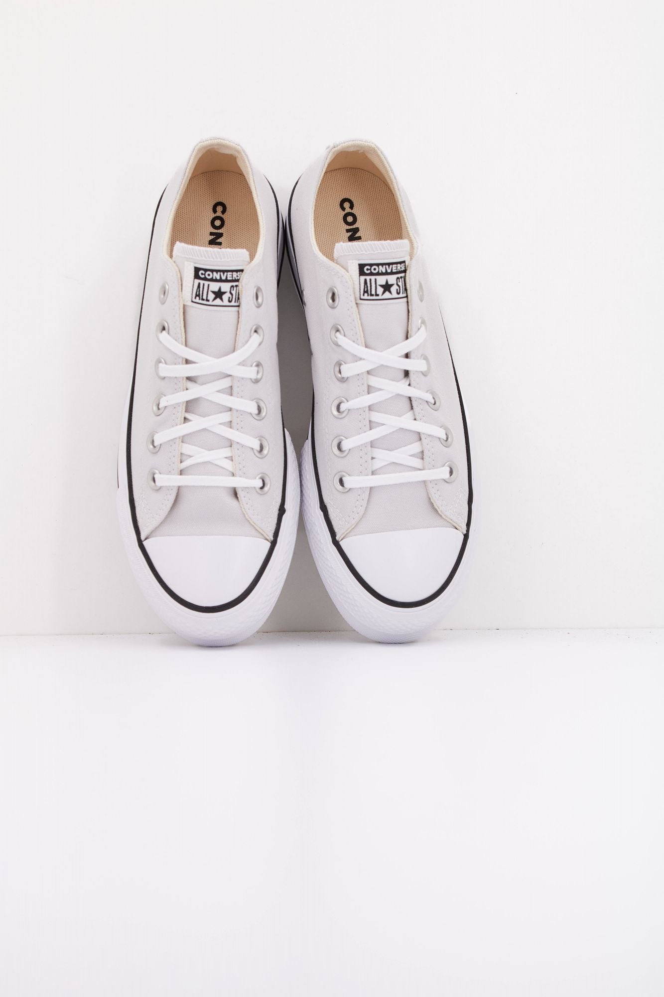 CONVERSE CHUCK TAYLOR ALL STAR LIFT en color GRIS (3)