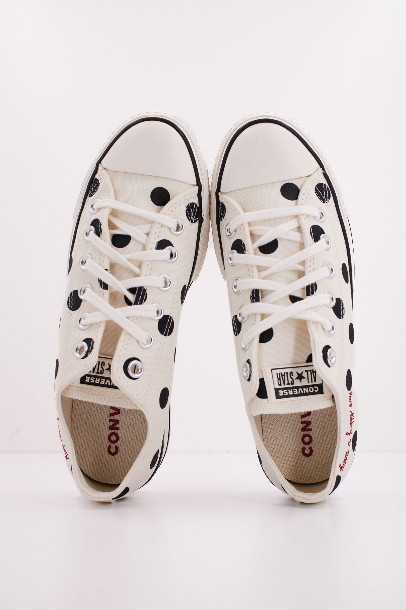 CONVERSE CHUCK TAYLOR ALL STAR LIFT en color BLANCO (3)
