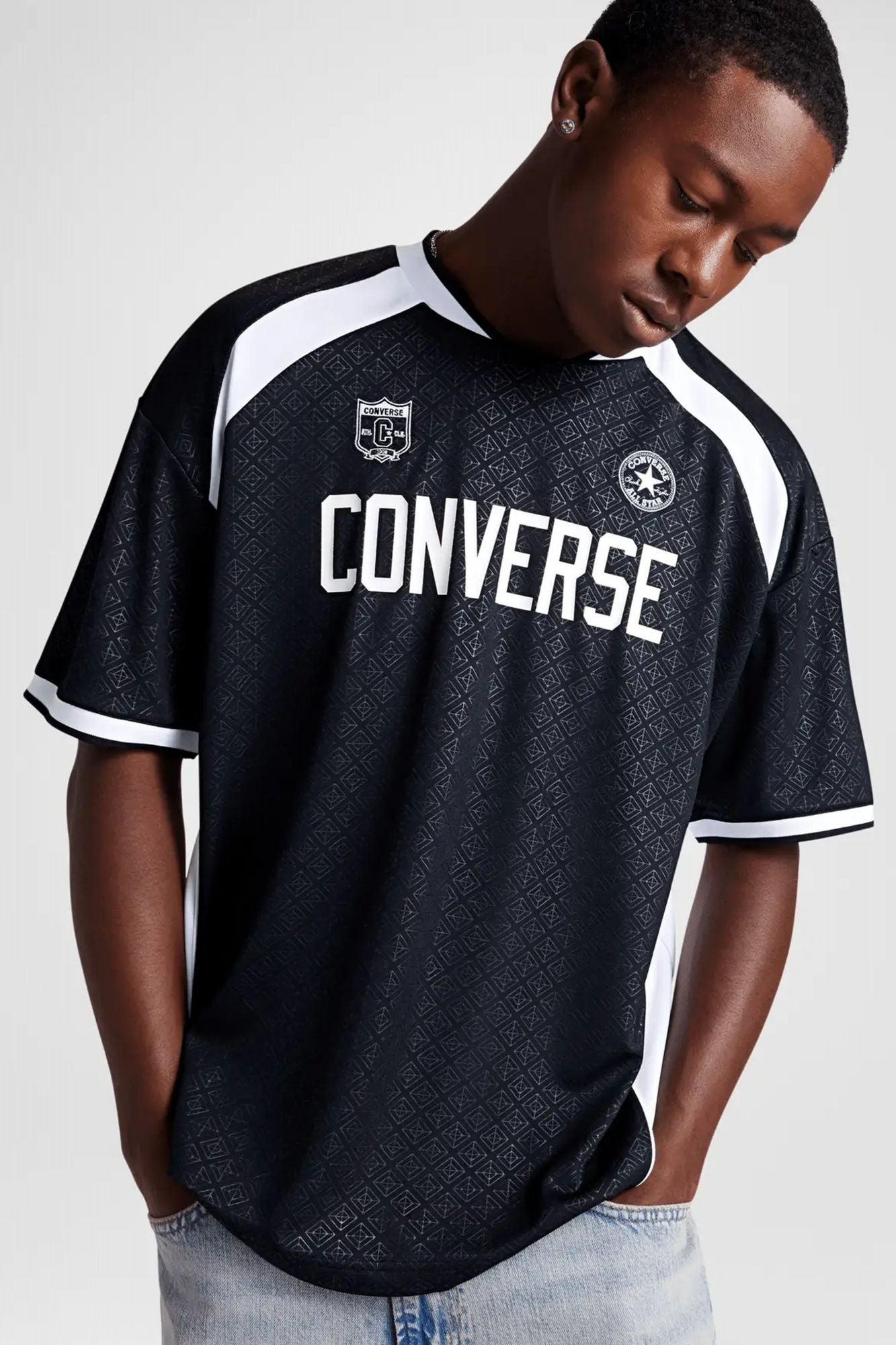 CONVERSE SOCCER JERSEY en color NEGRO (1)