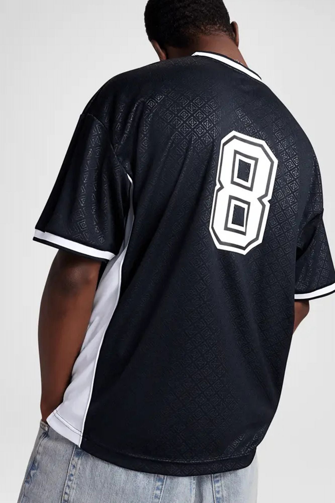 CONVERSE SOCCER JERSEY en color NEGRO (2)