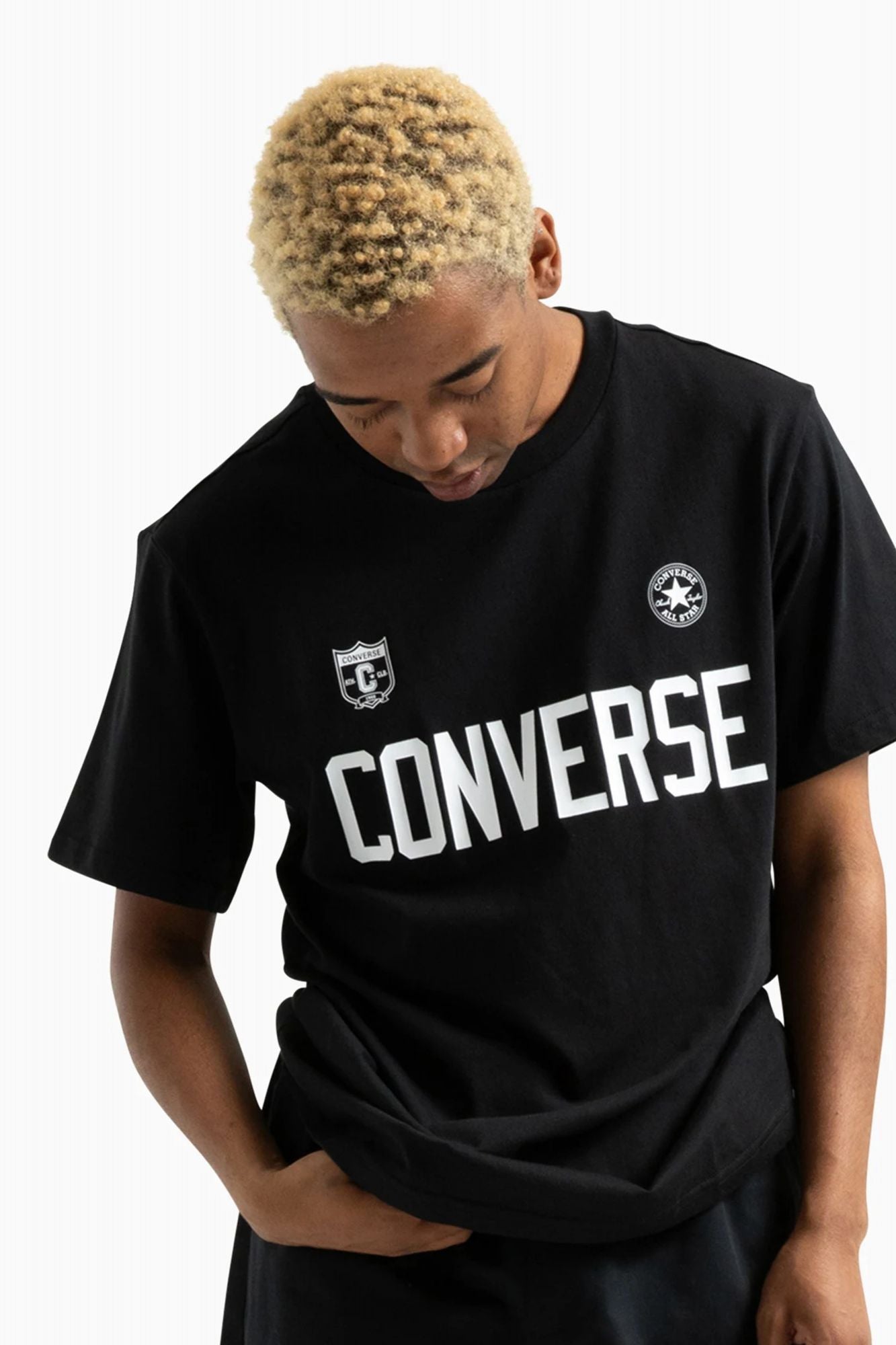 CONVERSE  RETRO CHUCK SOCCER T SHIRT en color NEGRO (1)