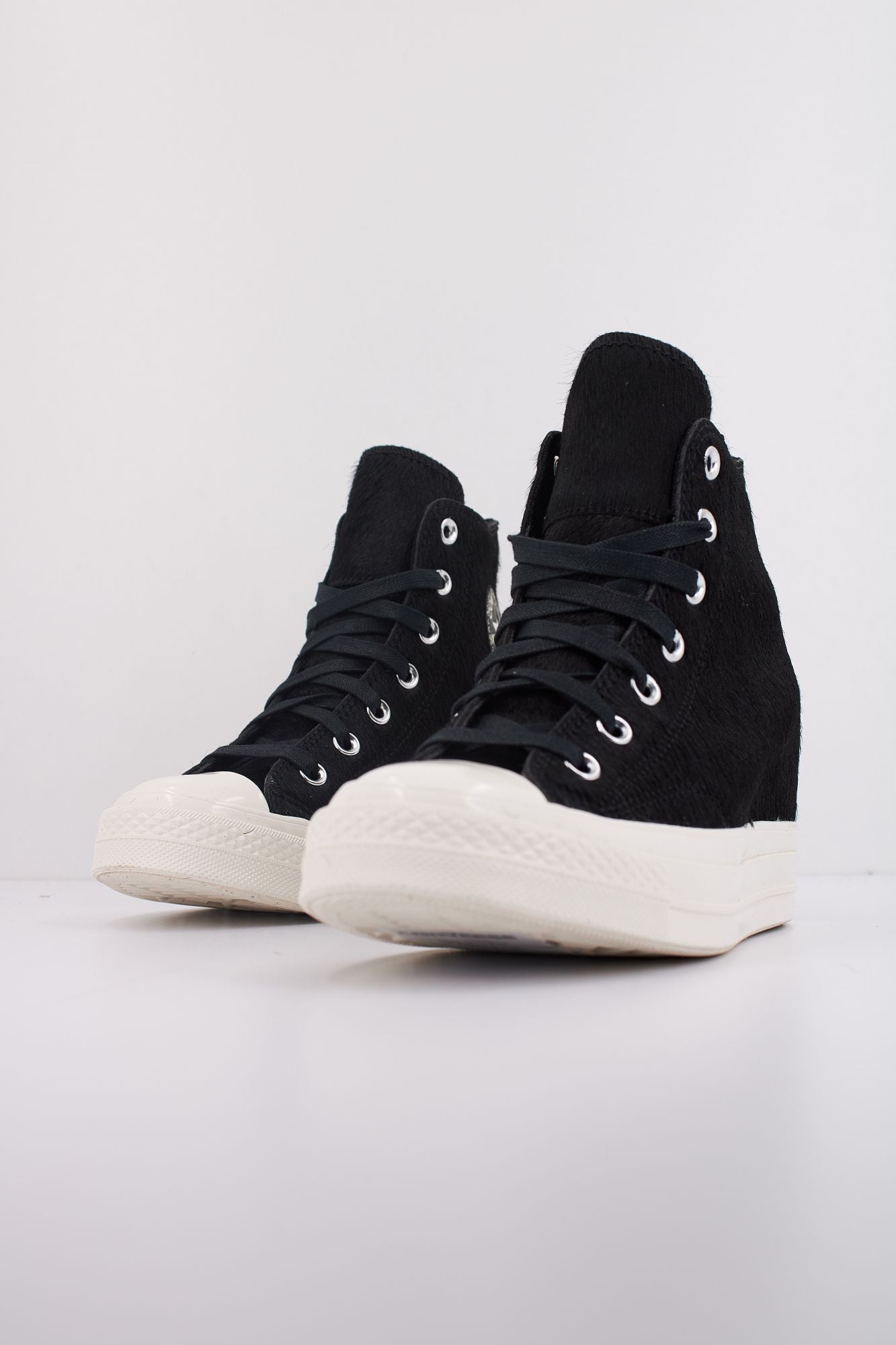 CONVERSE CHUCK TAYLOR ALL STAR 70 WEDGE en color NEGRO (2)