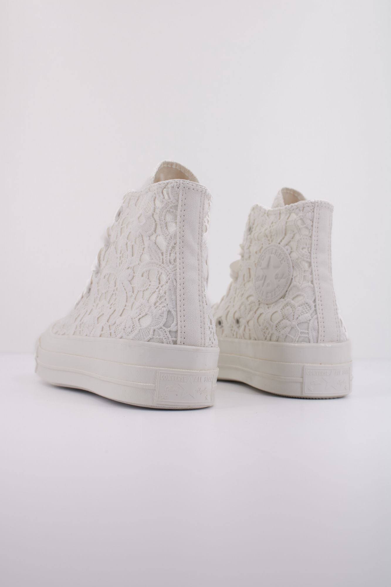 CONVERSE CHUCK 70 CROCHETED SATIN en color BLANCO (4)