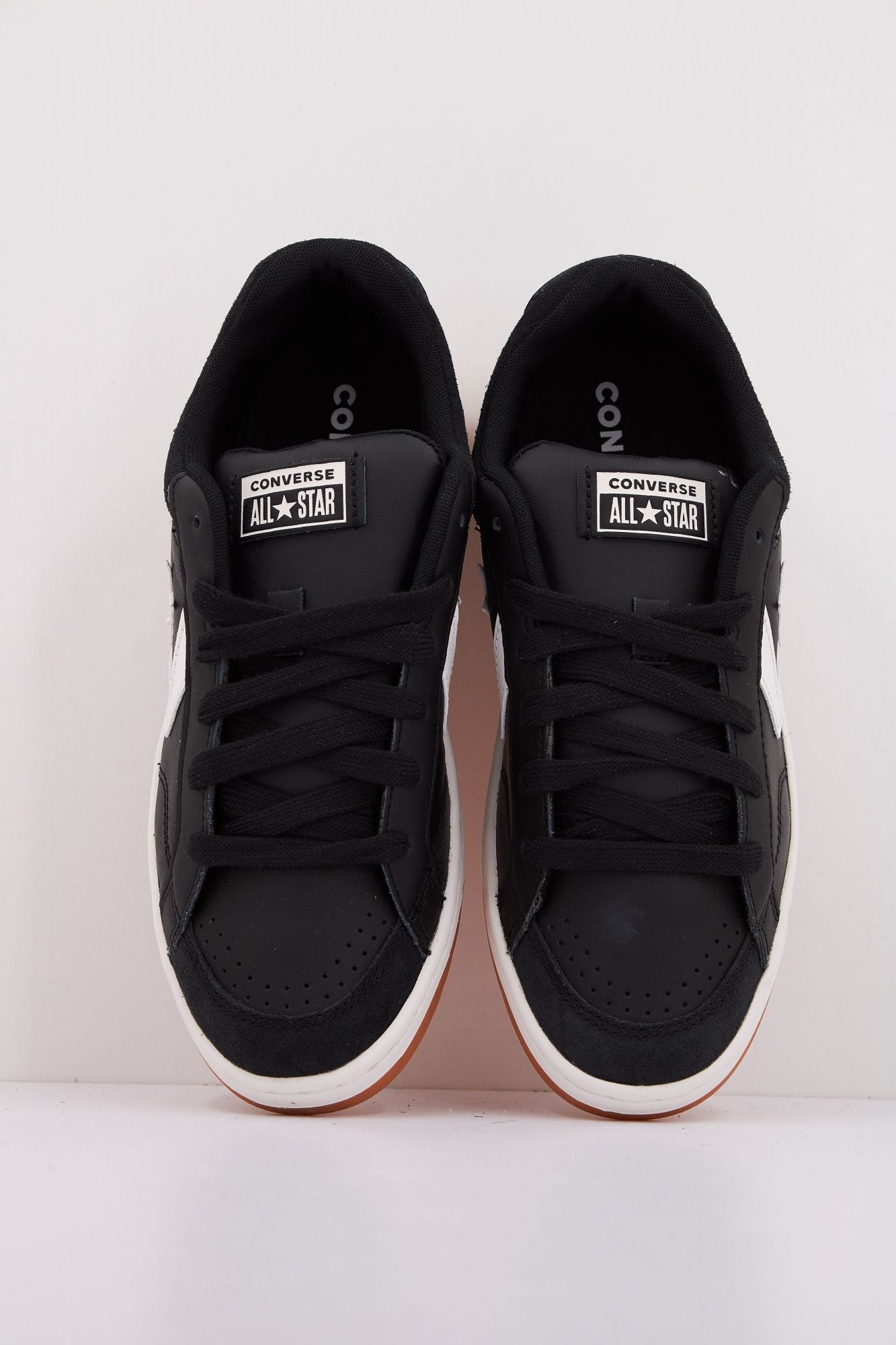 CONVERSE Pro Blaze V2 Ox en color NEGRO (3)