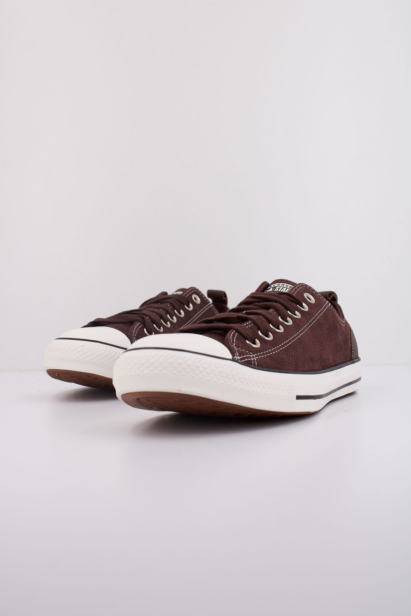 CONVERSE CTAS WIDE OX ETERNAL en color MARRON (2)