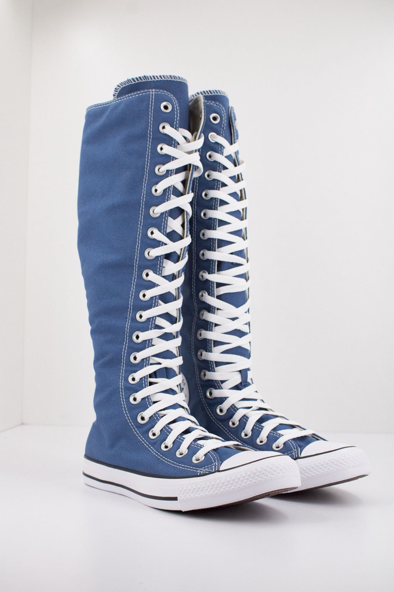 CONVERSE CHUCK TAYLOR ALL STAR XXHI en color AZUL (2)