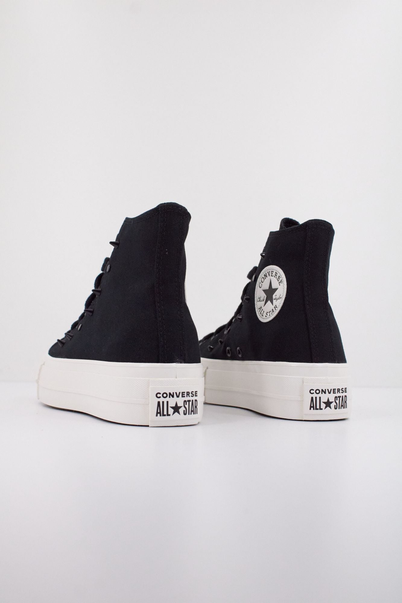 CONVERSE  CHUCK TAYLOR ALL STAR LIFT  PLATFORM SPIKES en color NEGRO (4)