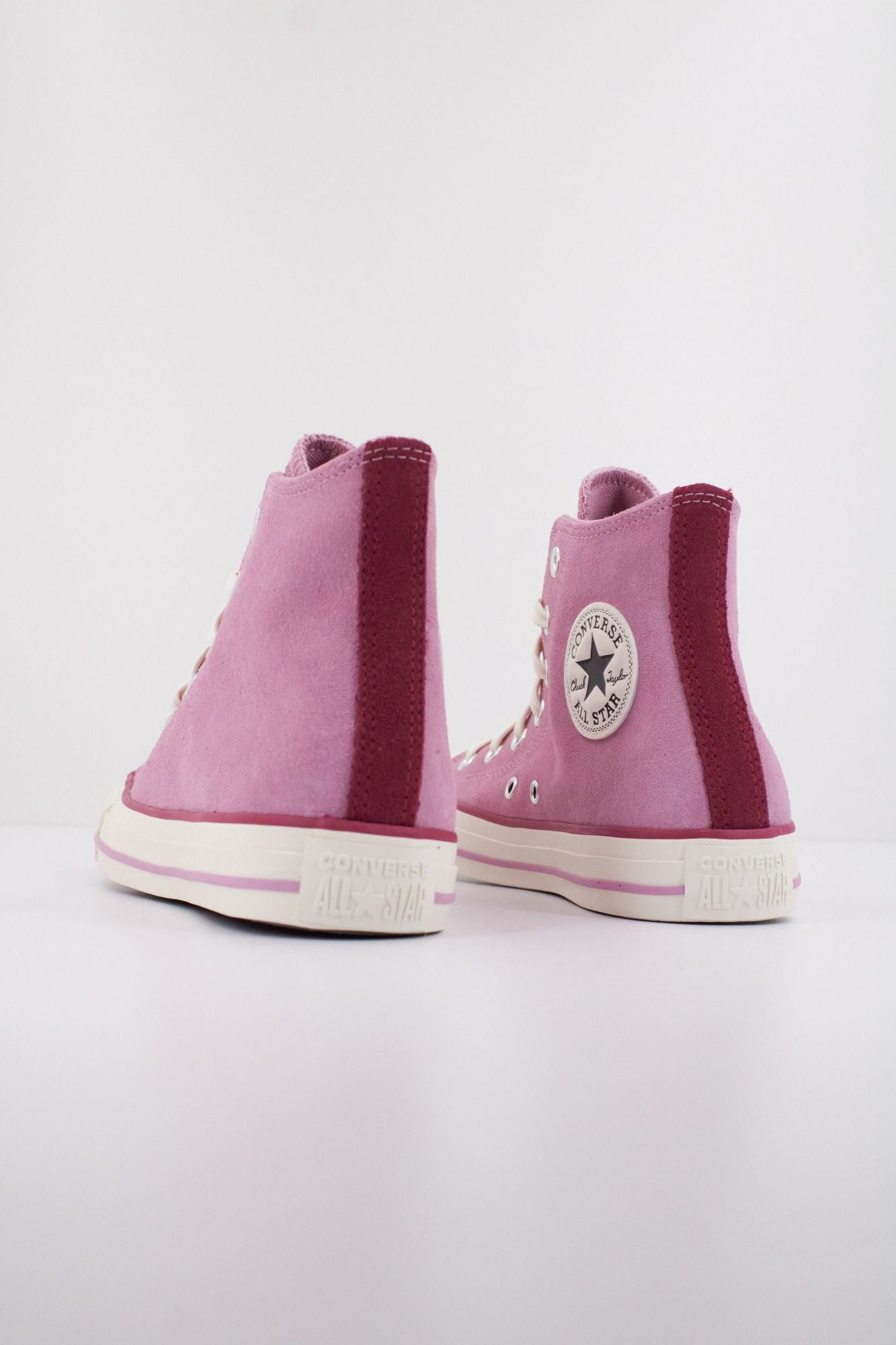 CONVERSE CHUCK TAYLOR ALL STAR  CONTRAST SUEDE en color ROSA (4)