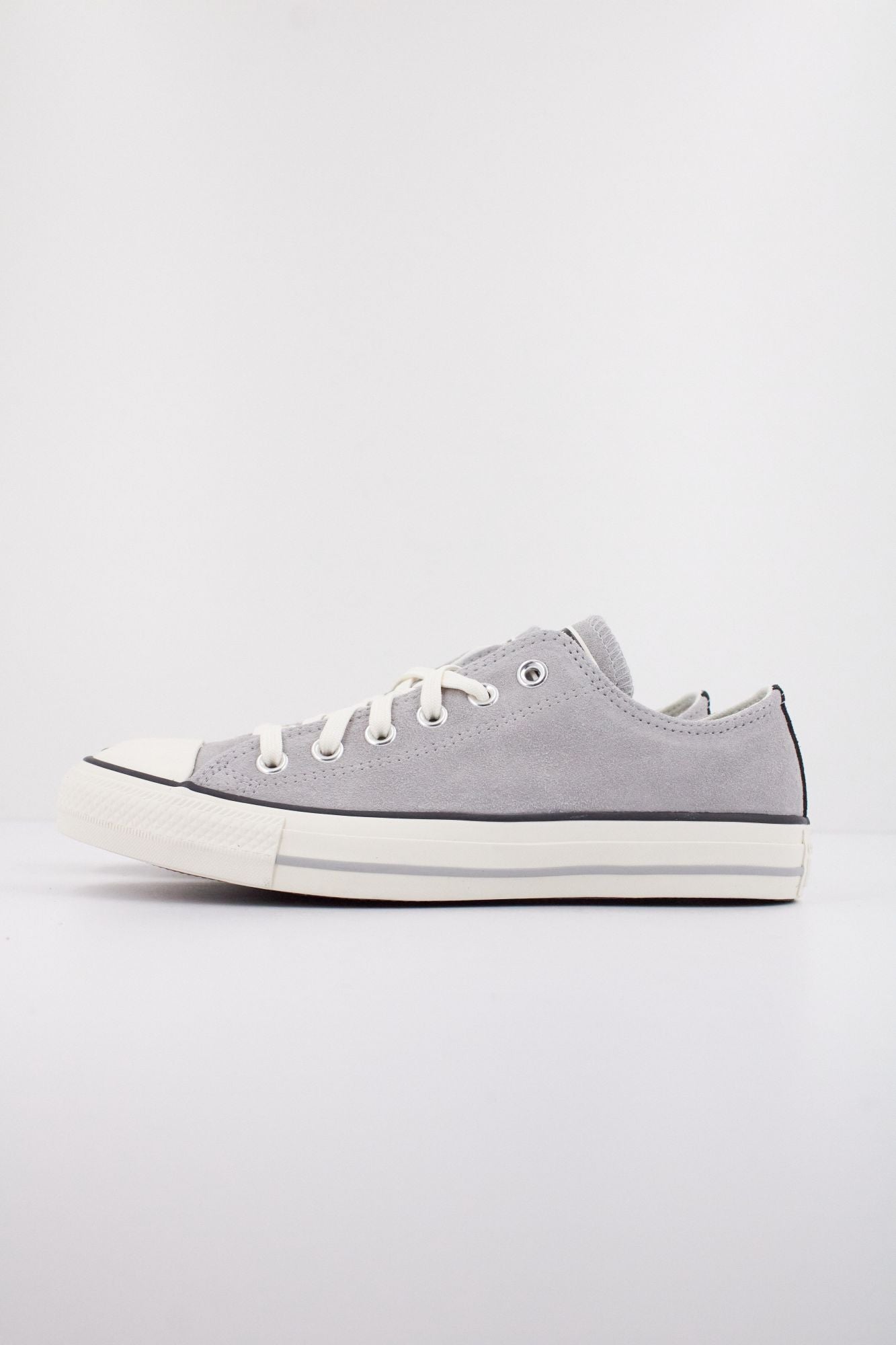 CONVERSE CHUCK TAYLOR ALL STAR en color GRIS (1)
