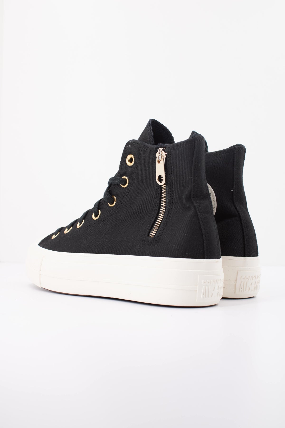 CONVERSE A18387C en color NEGRO (4)