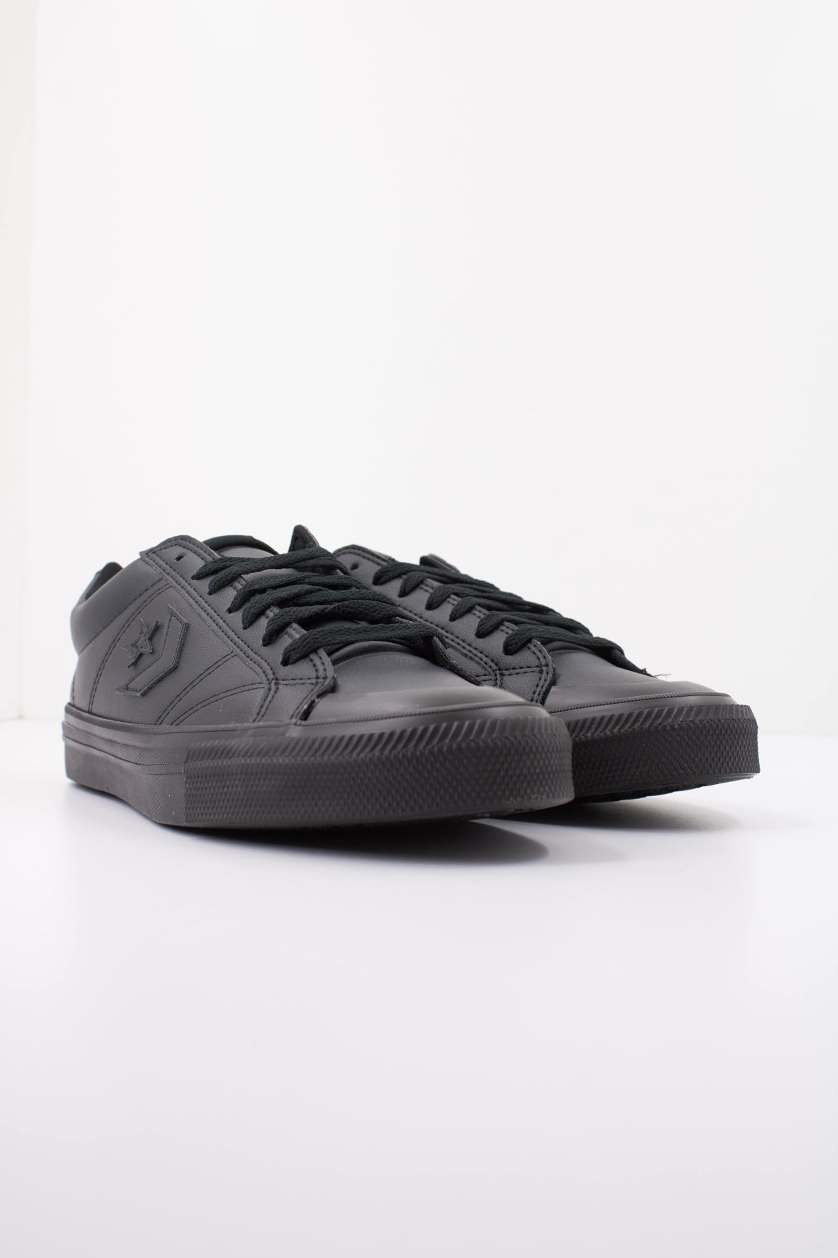 CONVERSE A11717C en color NEGRO (2)