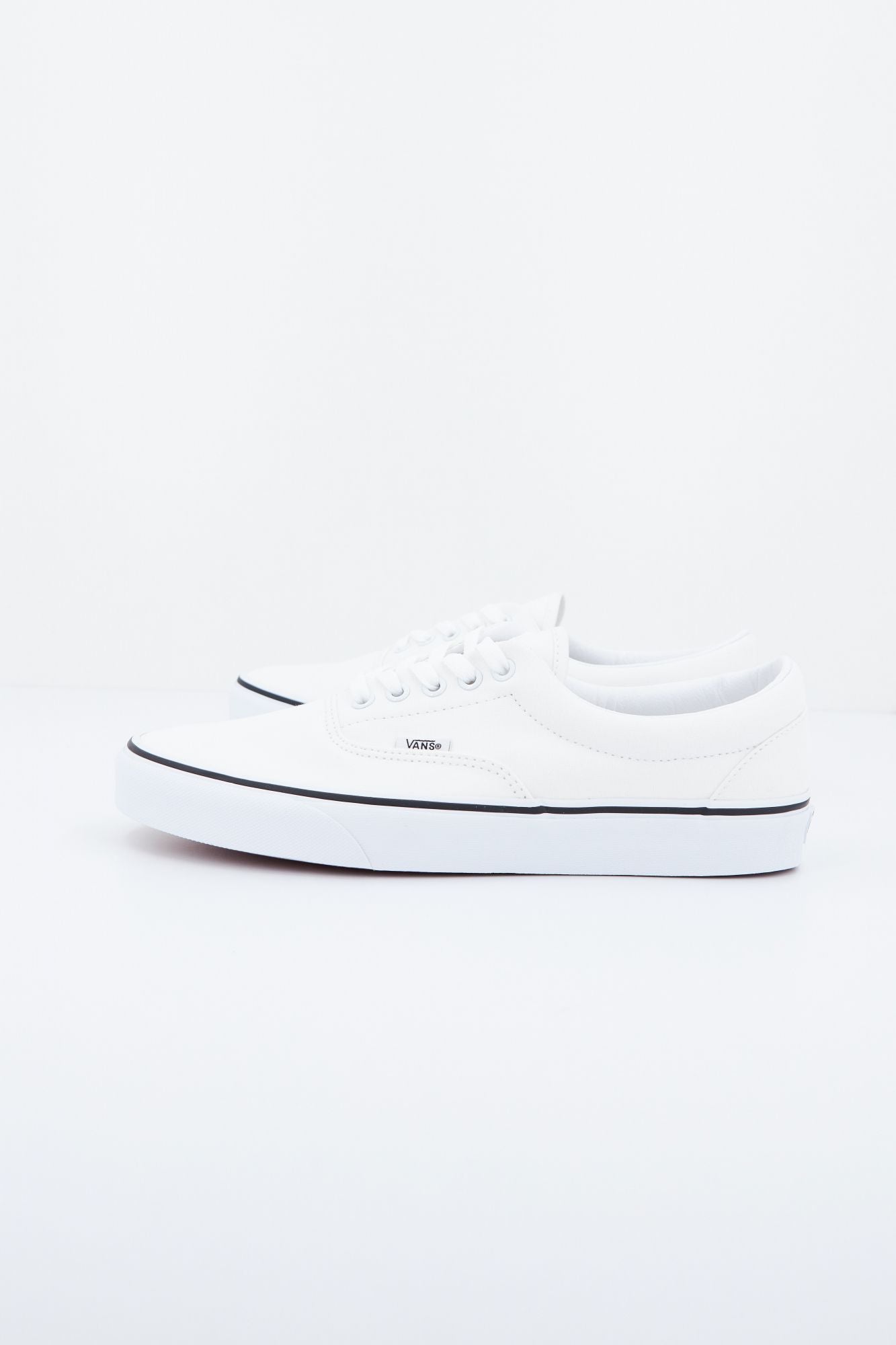 VANS UA ERA en color BLANCO (1)