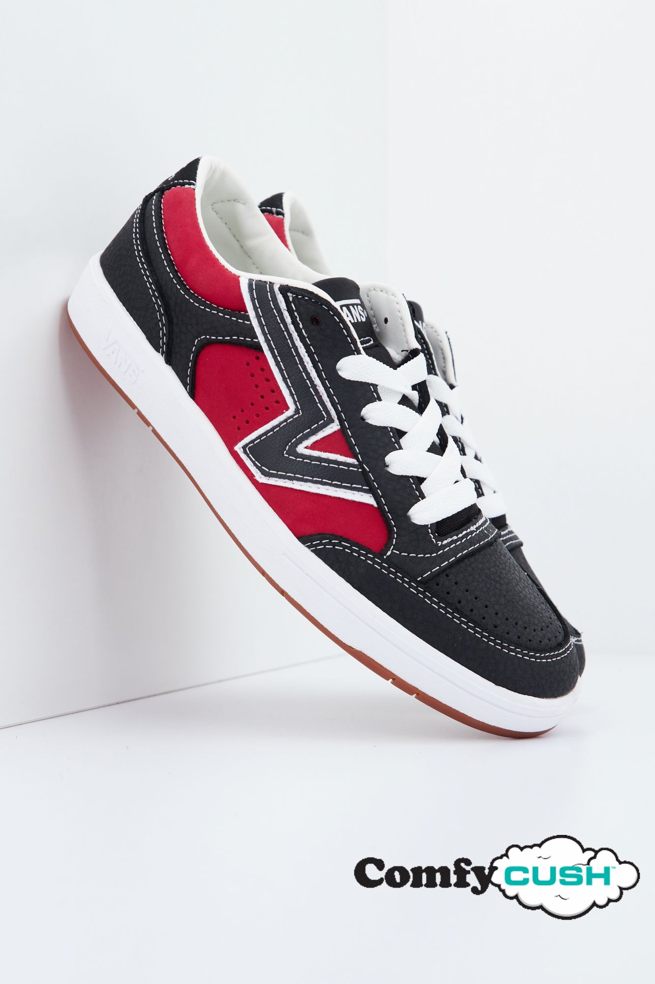 VANS UA LOWLAND CC en color NEGRO (1)