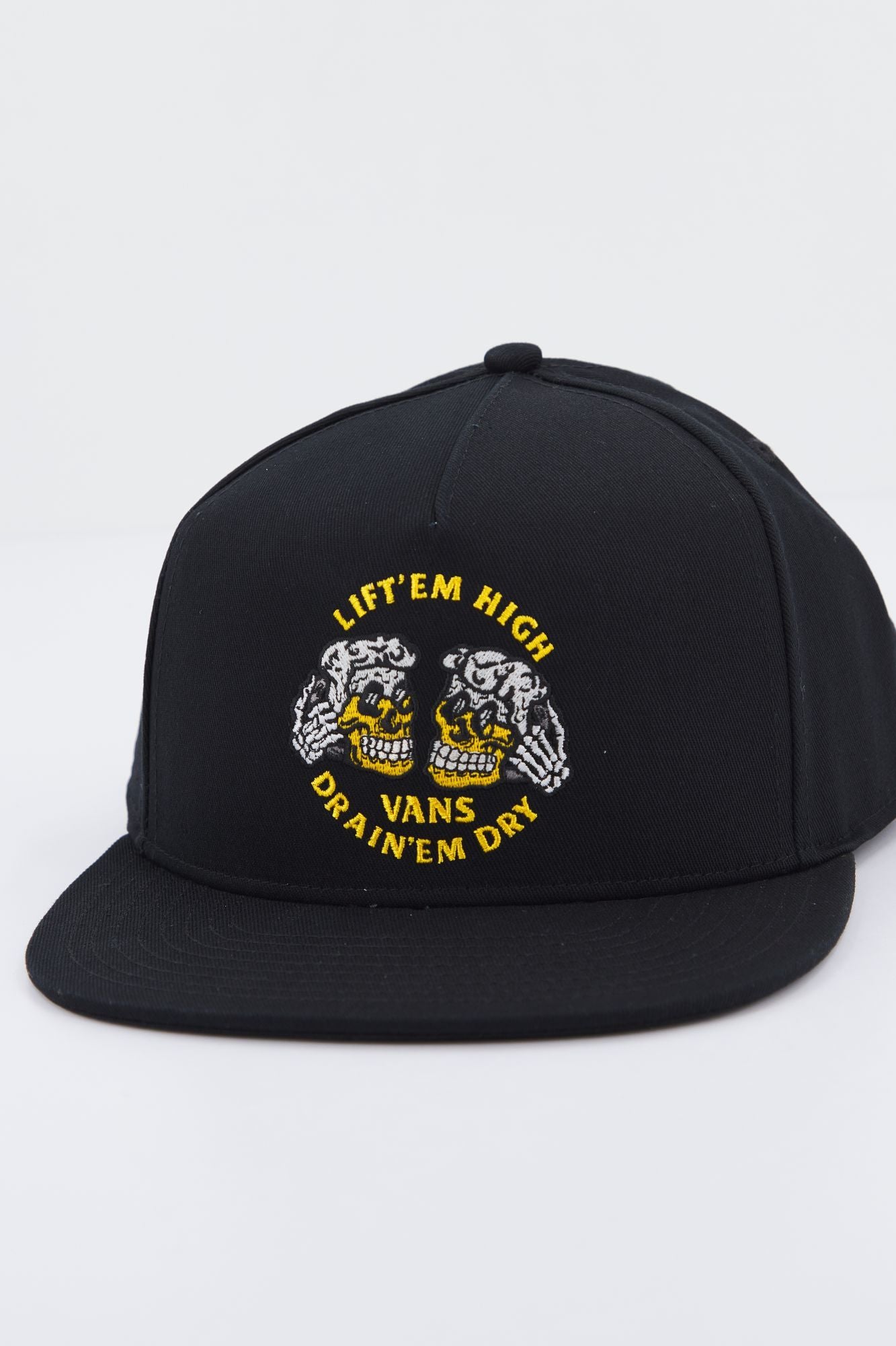 VANS DRAIN EM DRY SNAPBACK en color NEGRO (1)