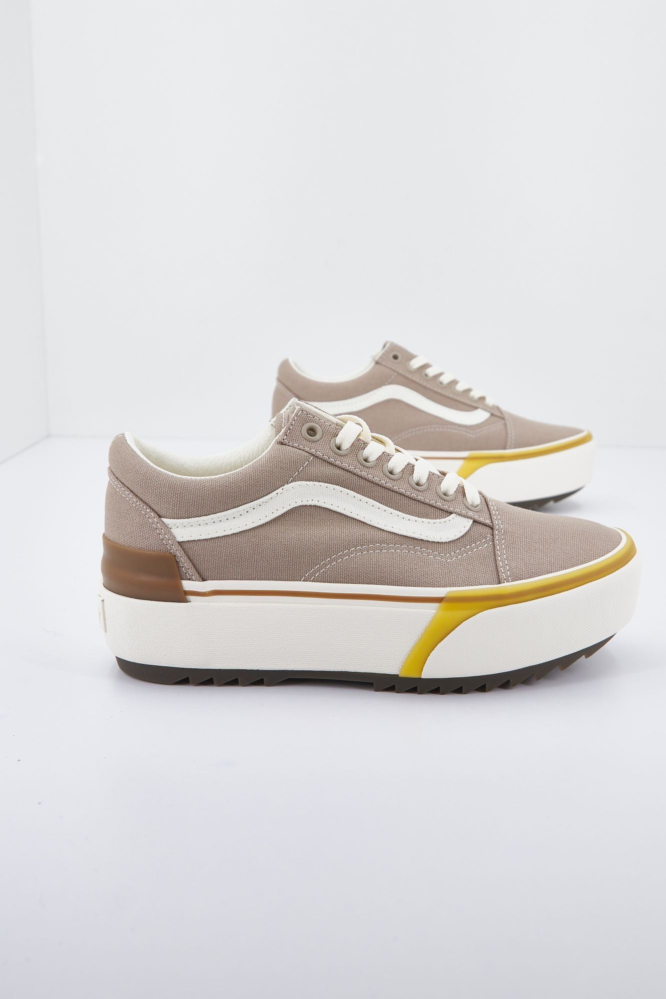 VANS OLD SKOOL STACKED en color BEIS (2)