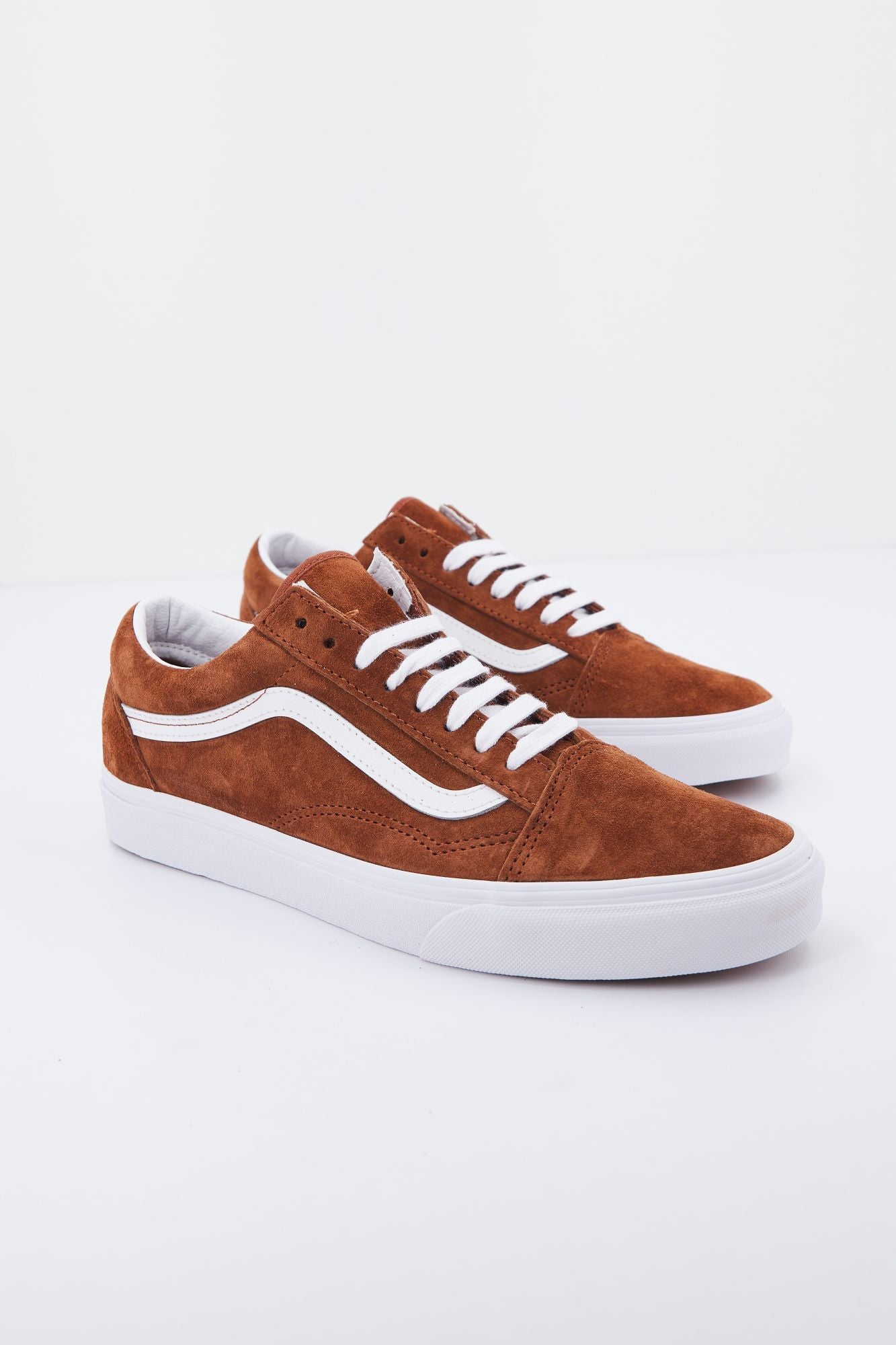 VANS UA OLD SKOOL en color MARRON (2)