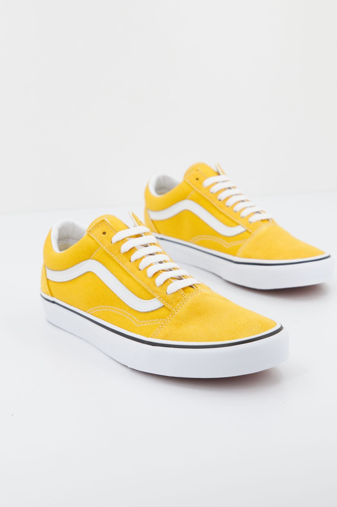 VANS UA OLD SKOOL en color AMARILLO (2)