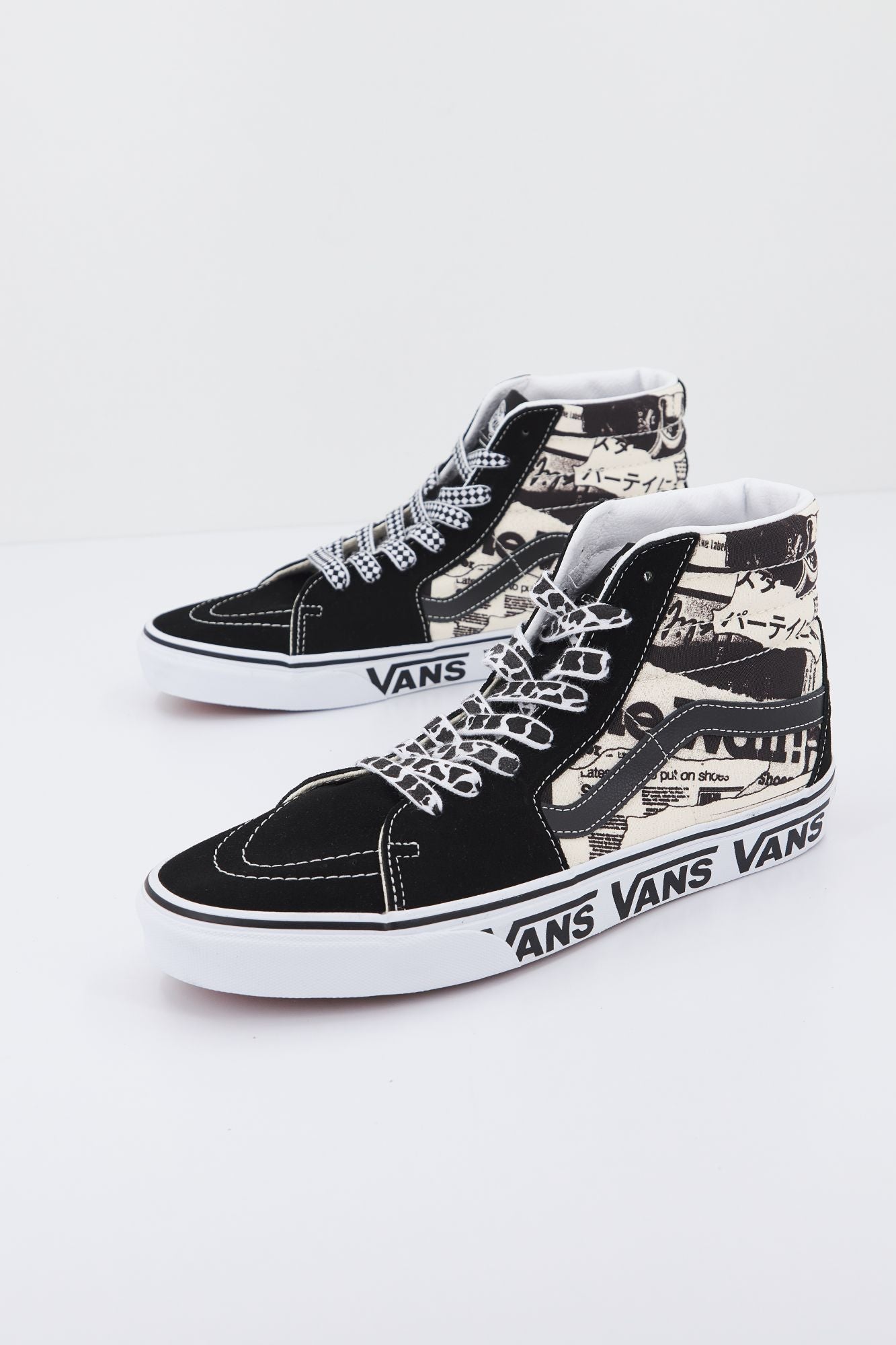 VANS VN0A7Q5NBA21 en color NEGRO (2)
