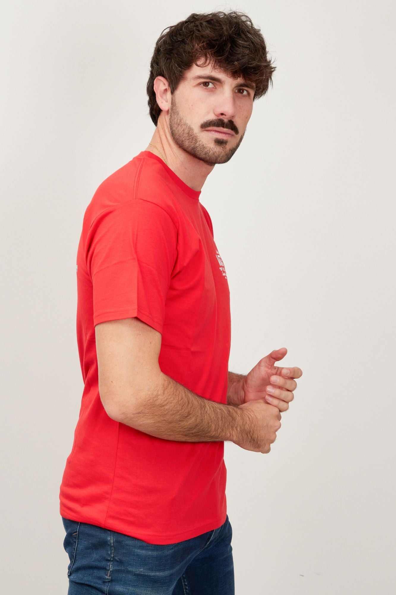 VANS HOLDER en color ROJO (3)