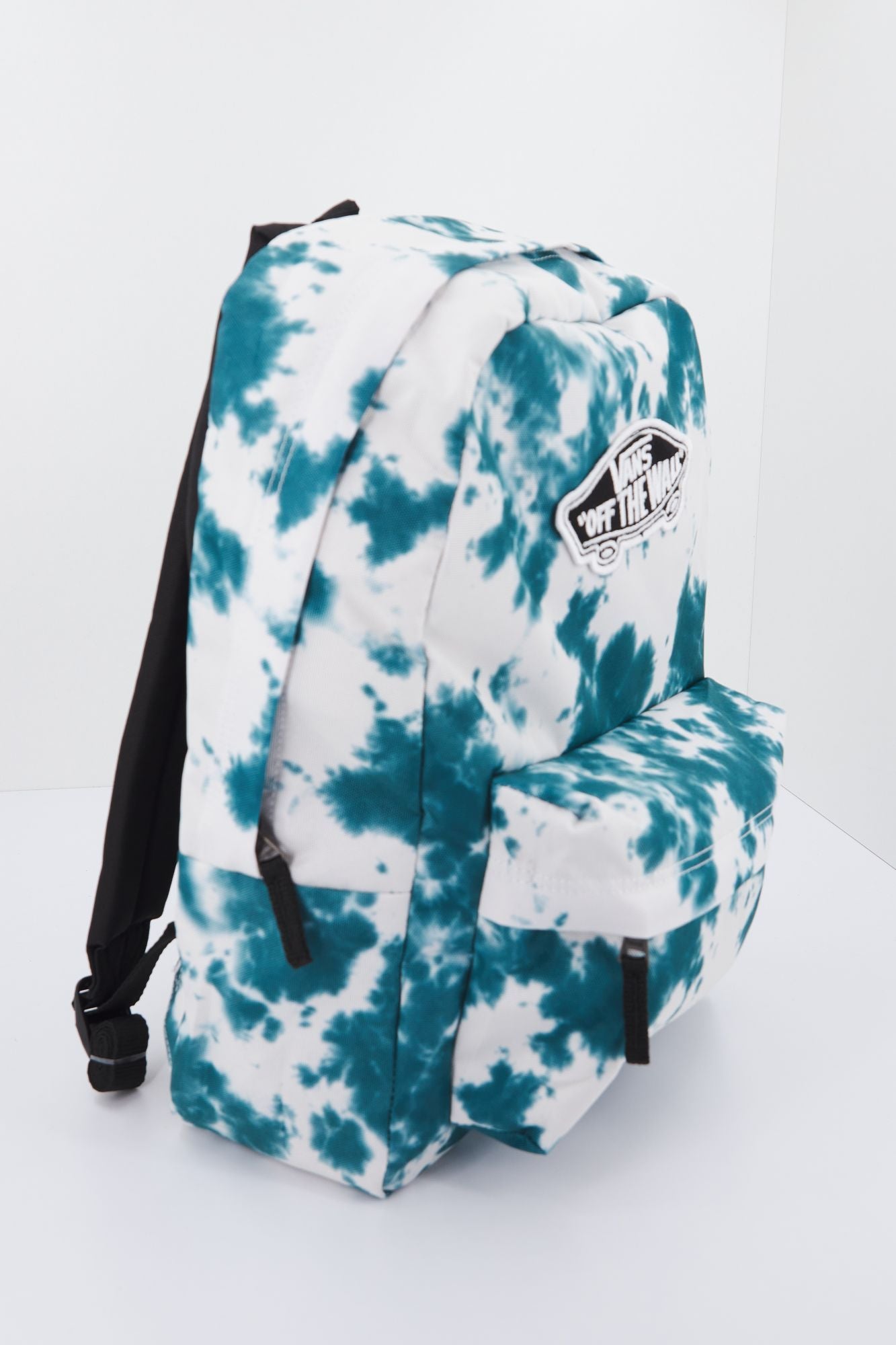 VANS REALM en color BLANCO (2)