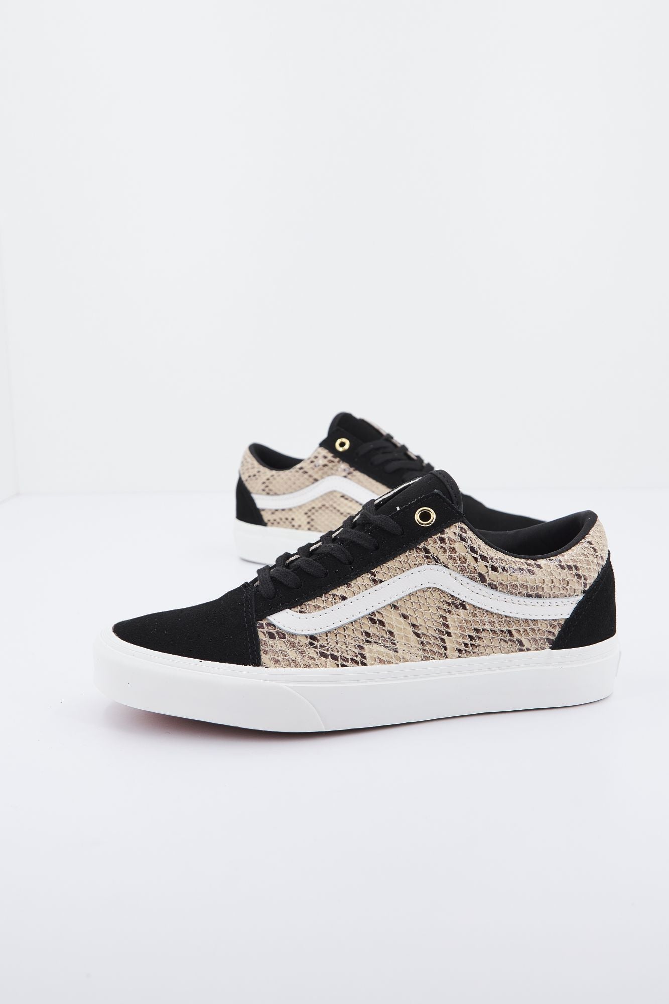 VANS UA OLD SKOOL TERRARIUM en color ANIMAL PRINT (1)
