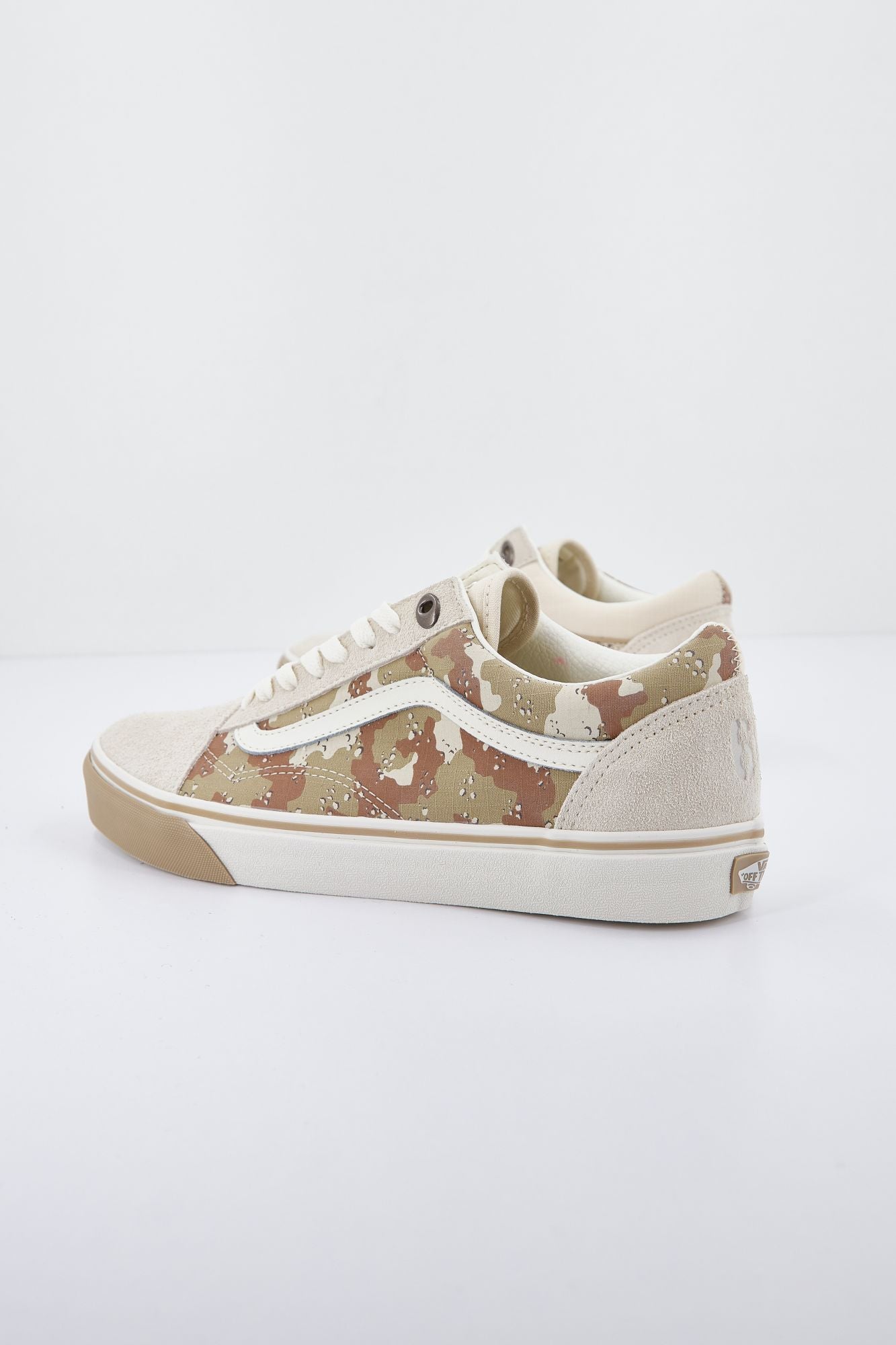 VANS UA OLD SKOOL en color BEIS (3)
