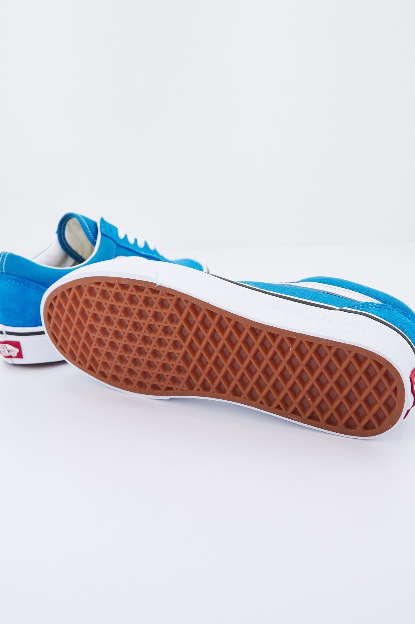 VANS UA OLD SKOOL en color AZUL (4)