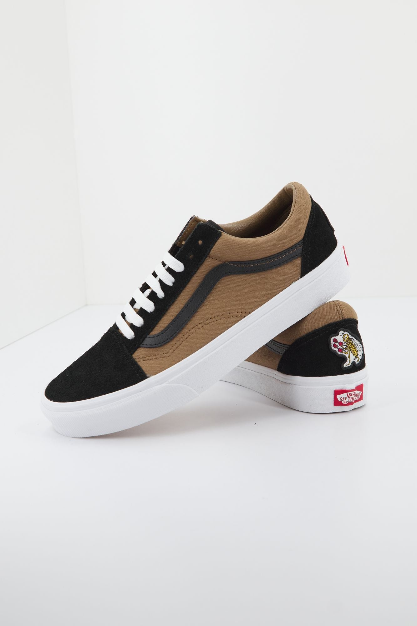 VANS UA OLD SKOOL en color MARRON (3)