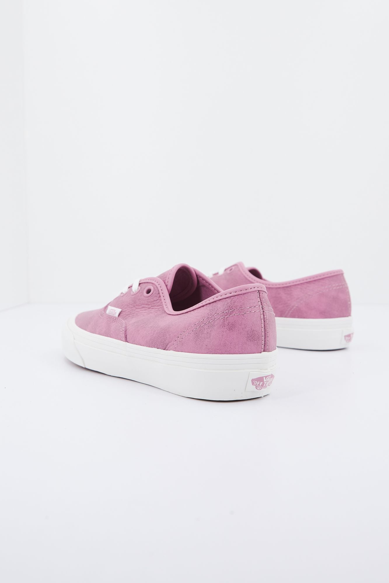 VANS  UA AUTHENTIC en color ROSA (3)
