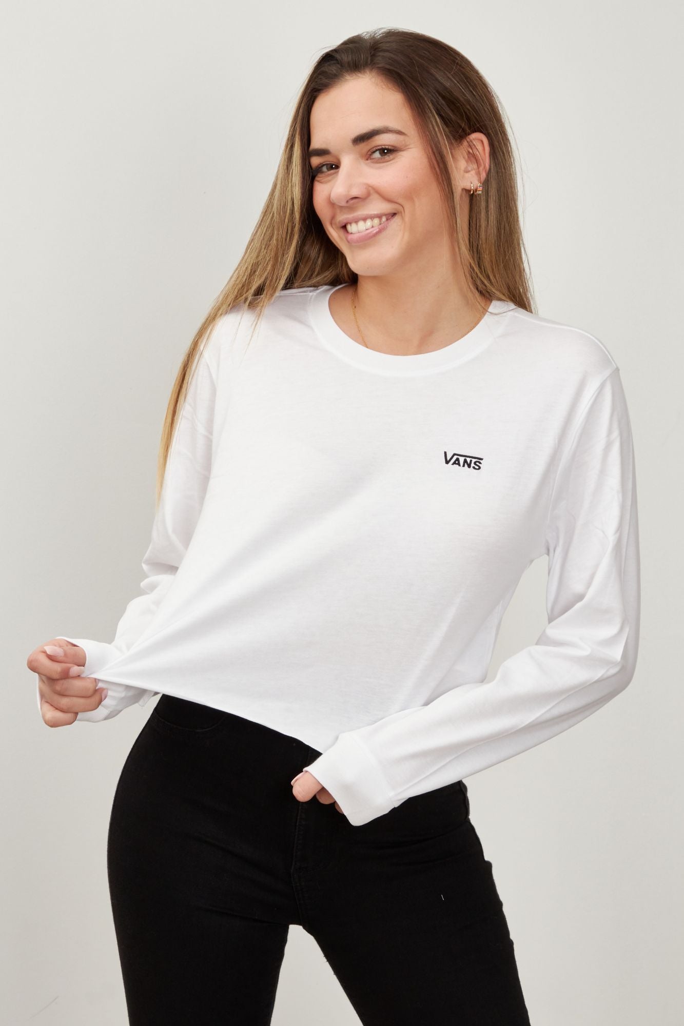 VANS JUNIOR V LS CROP en color BLANCO (1)