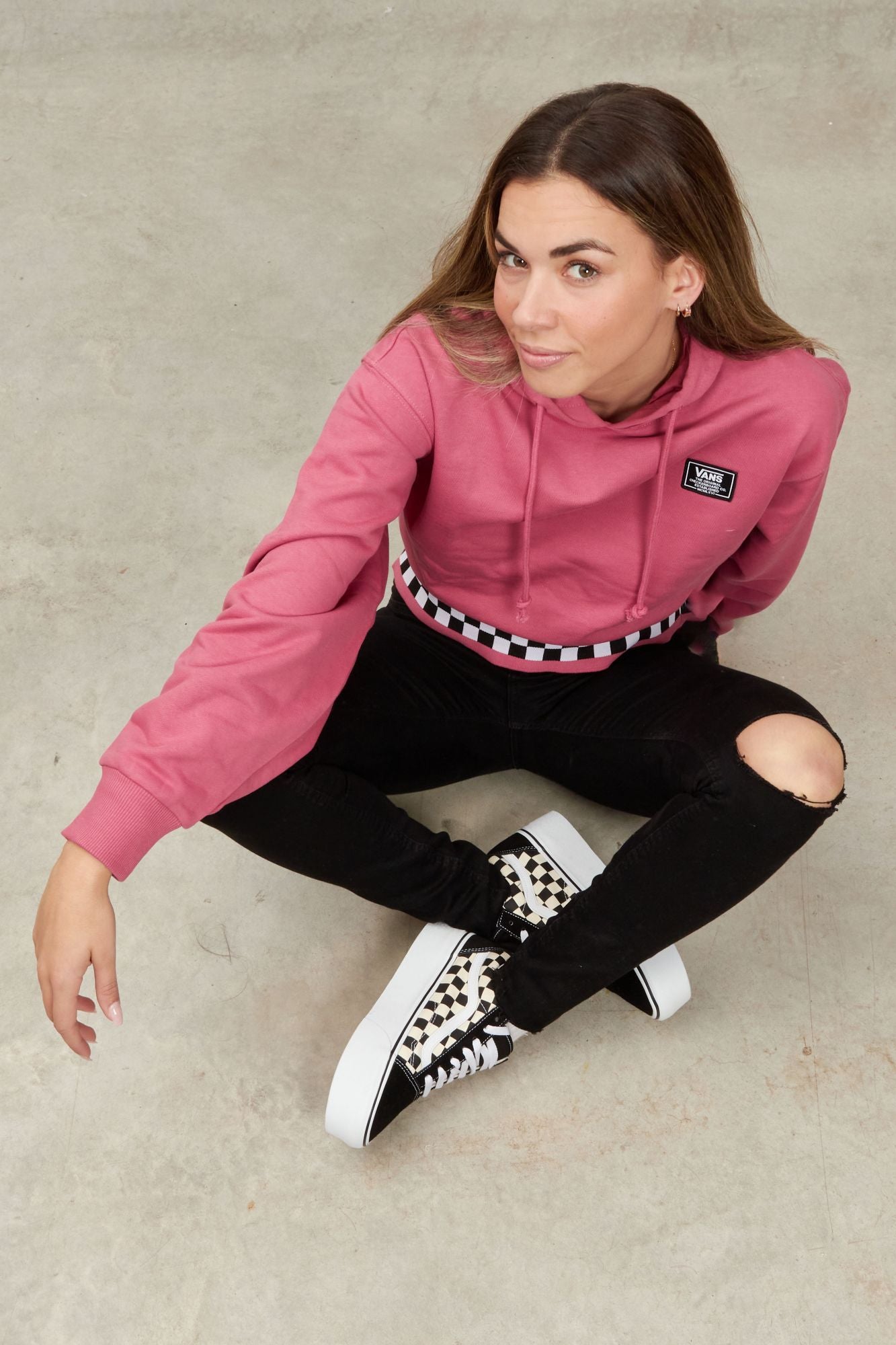 VANS BOOM BOOM CHECK HOODIE en color ROSA (4)