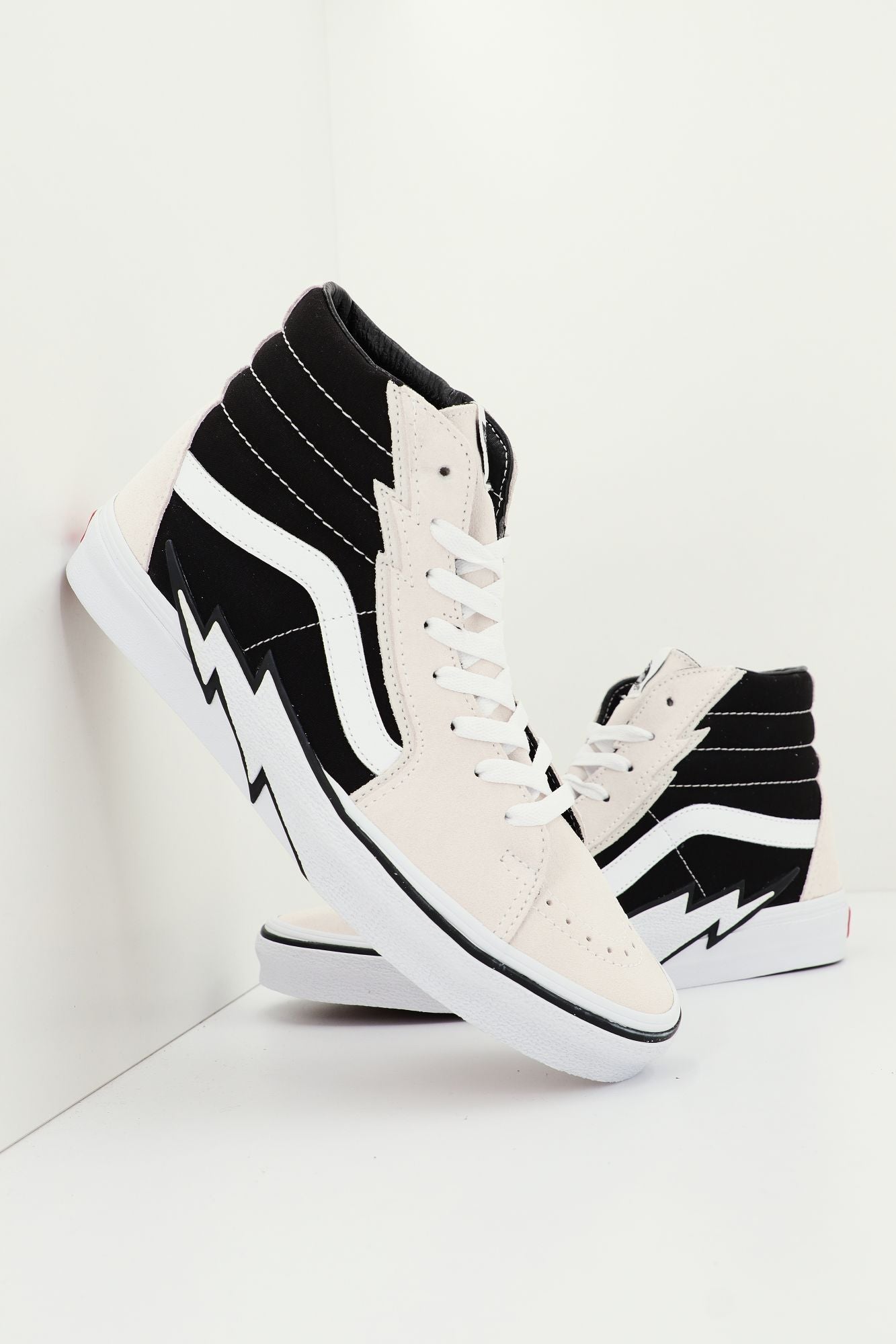 VANS SK8-HI en color BLANCO (1)