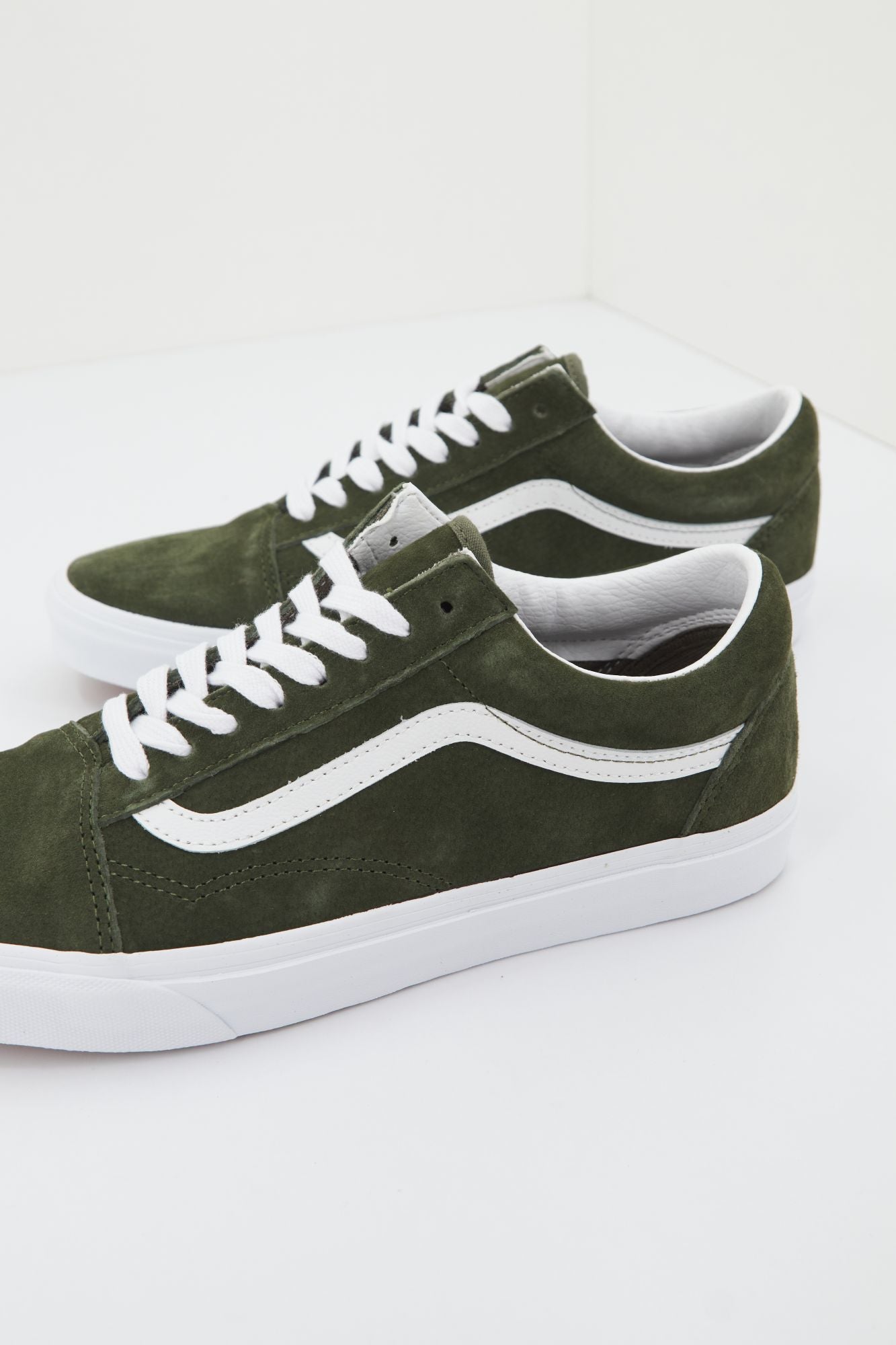 VANS VN0A4BW250K1 en color VERDE (4)