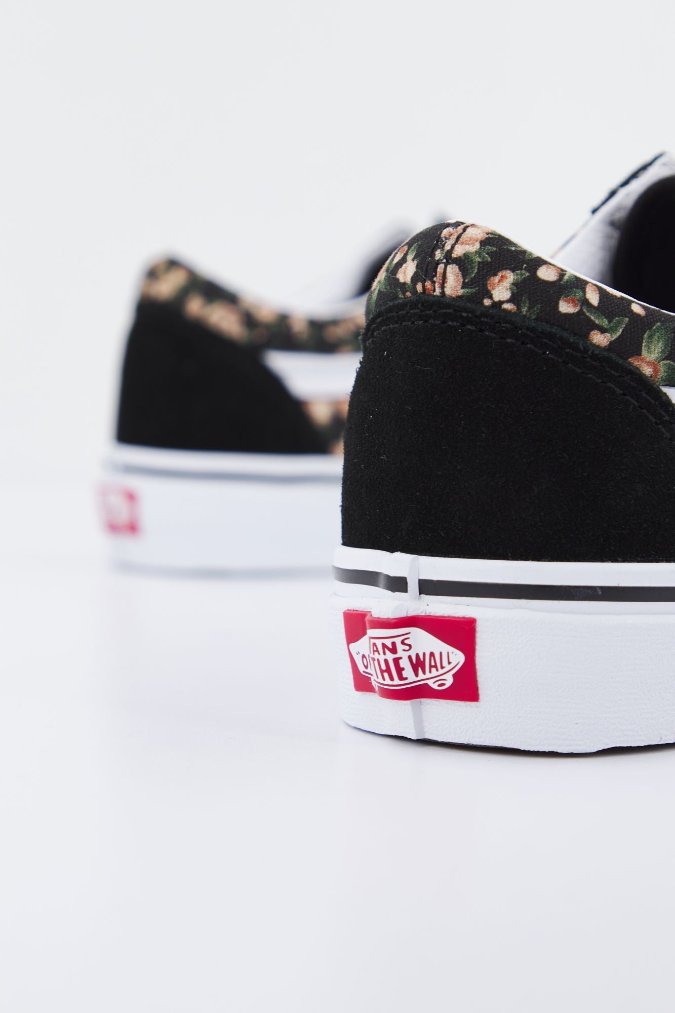 VANS UA OLD SKOOL en color FLORAL (4)