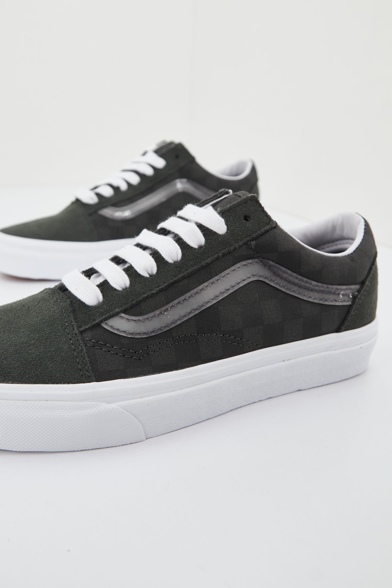 VANS VN0A5KRSP531 en color GRIS (2)