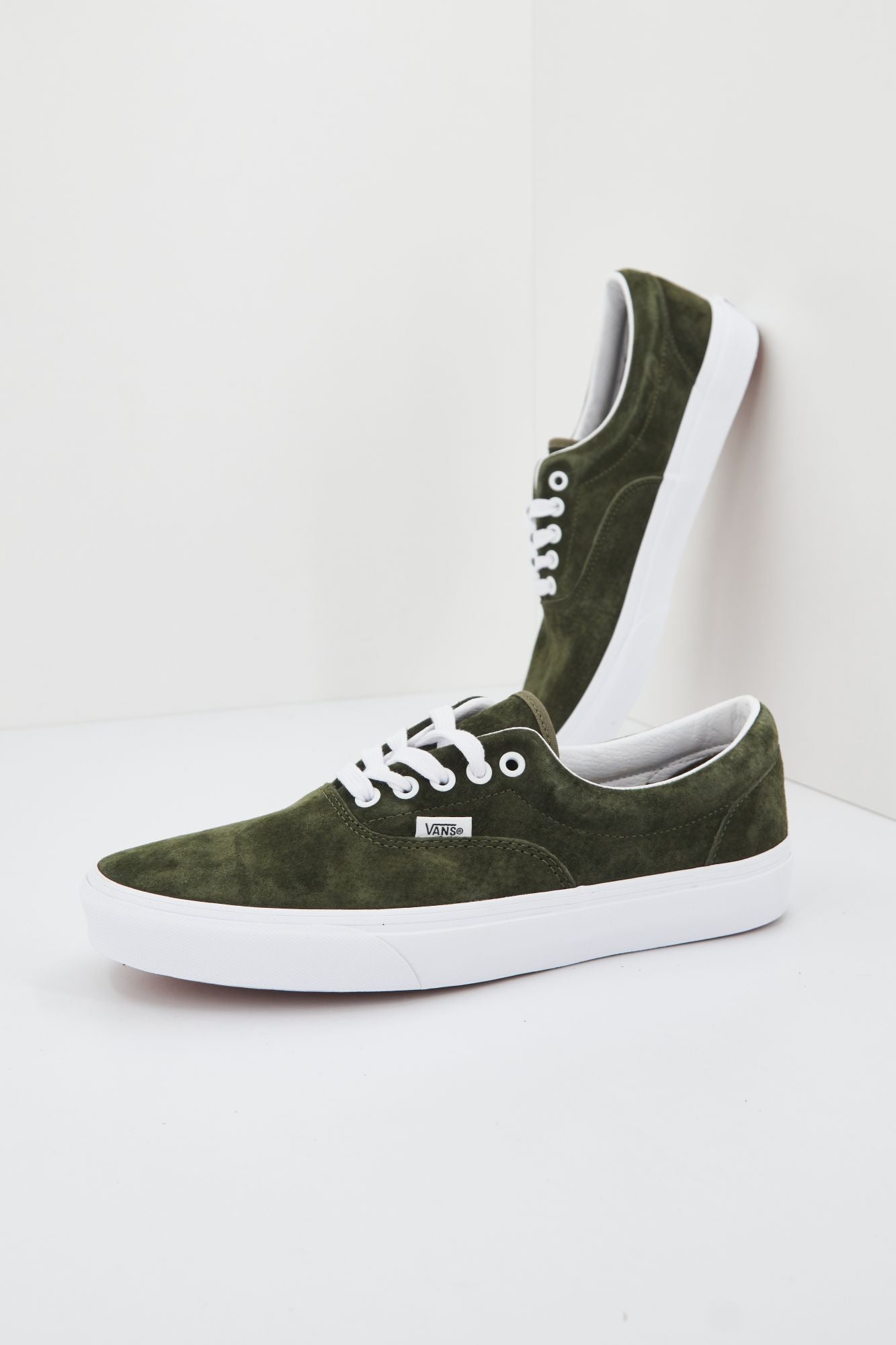 VANS  UA ERA en color VERDE (1)