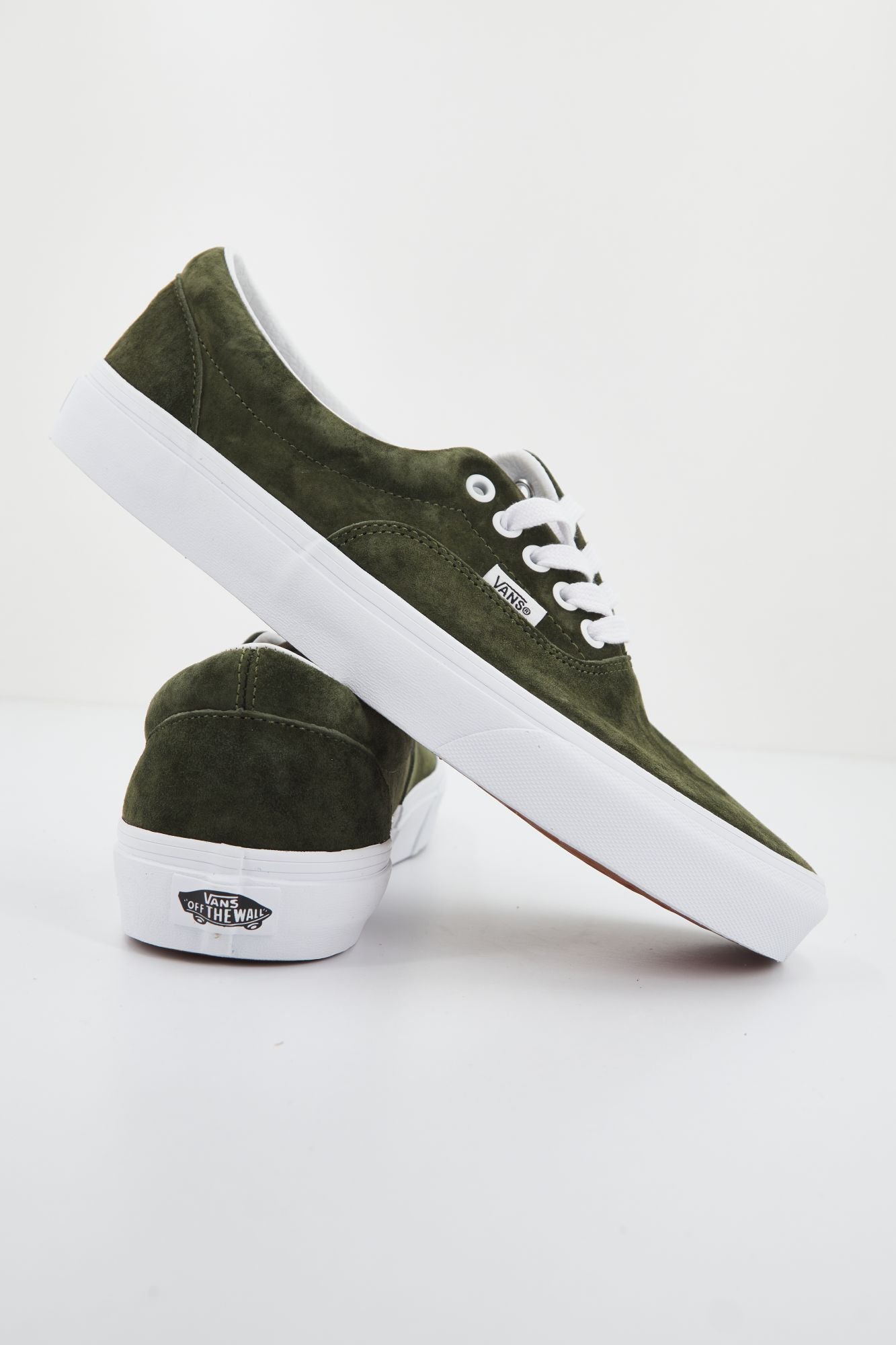 VANS  UA ERA en color VERDE (3)