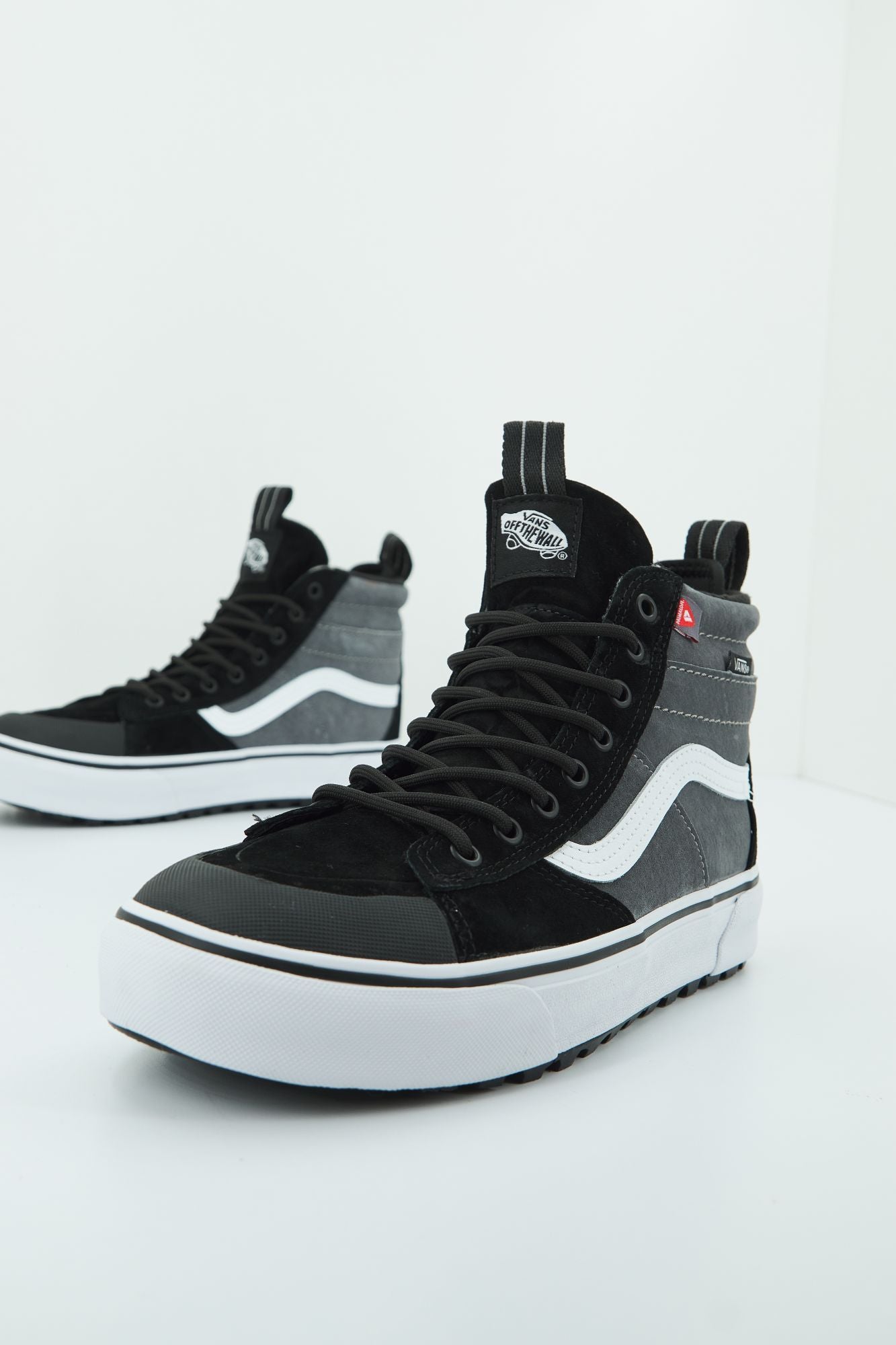 VANS SK8-HI MTE-2 en color GRIS (2)