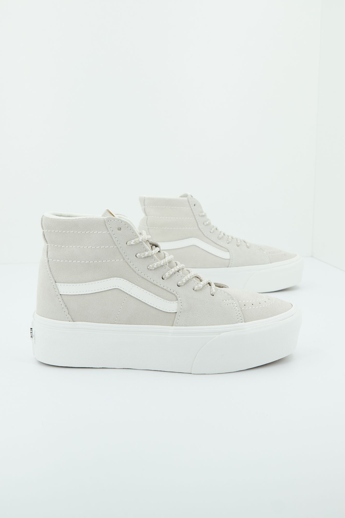 VANS UA SK8-HI en color BEIS (1)