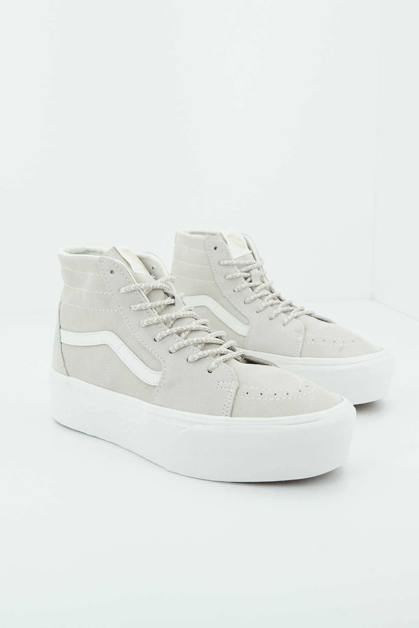 VANS UA SK8-HI en color BEIS (2)