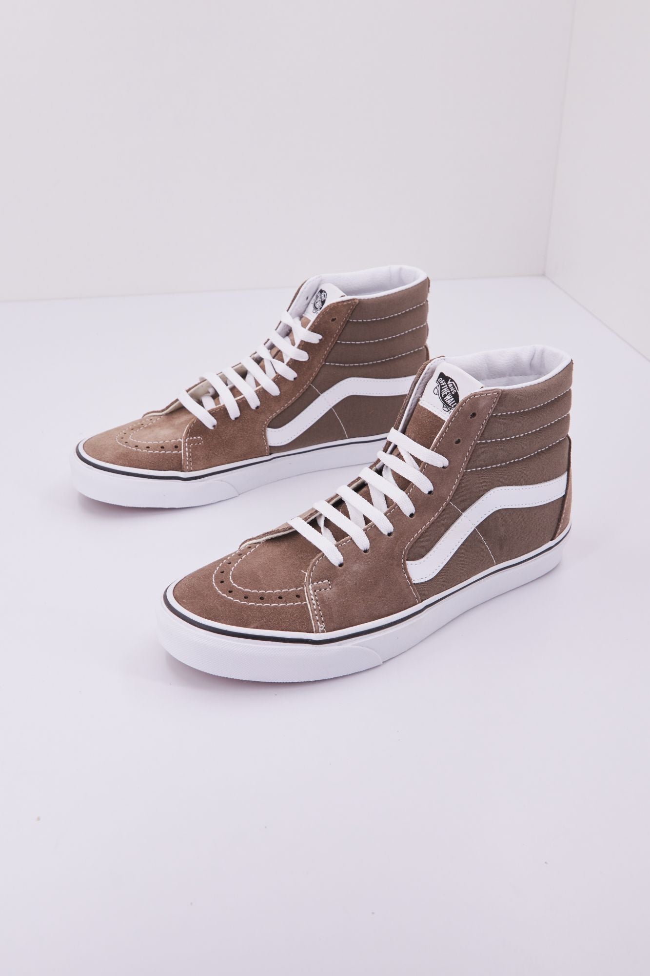 VANS UA SK8 HI en color MARRON (1)